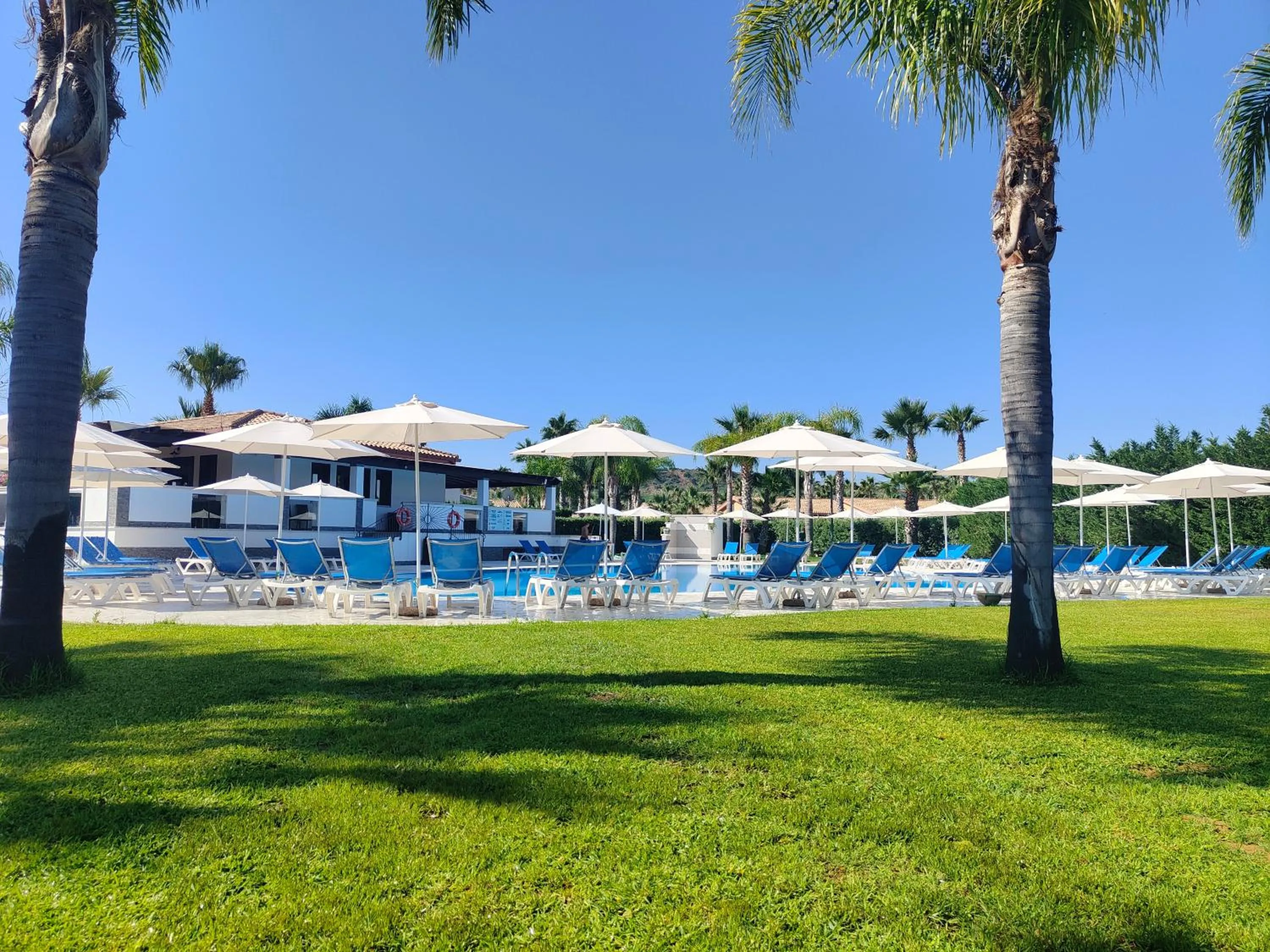 Swimming pool in Residence Hydria