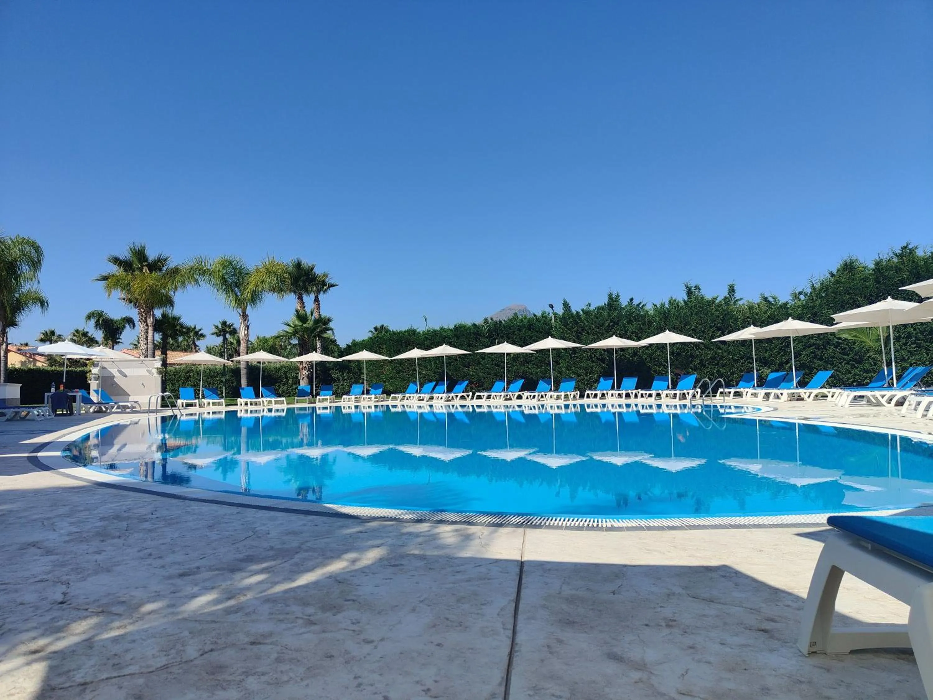 Swimming pool in Residence Hydria