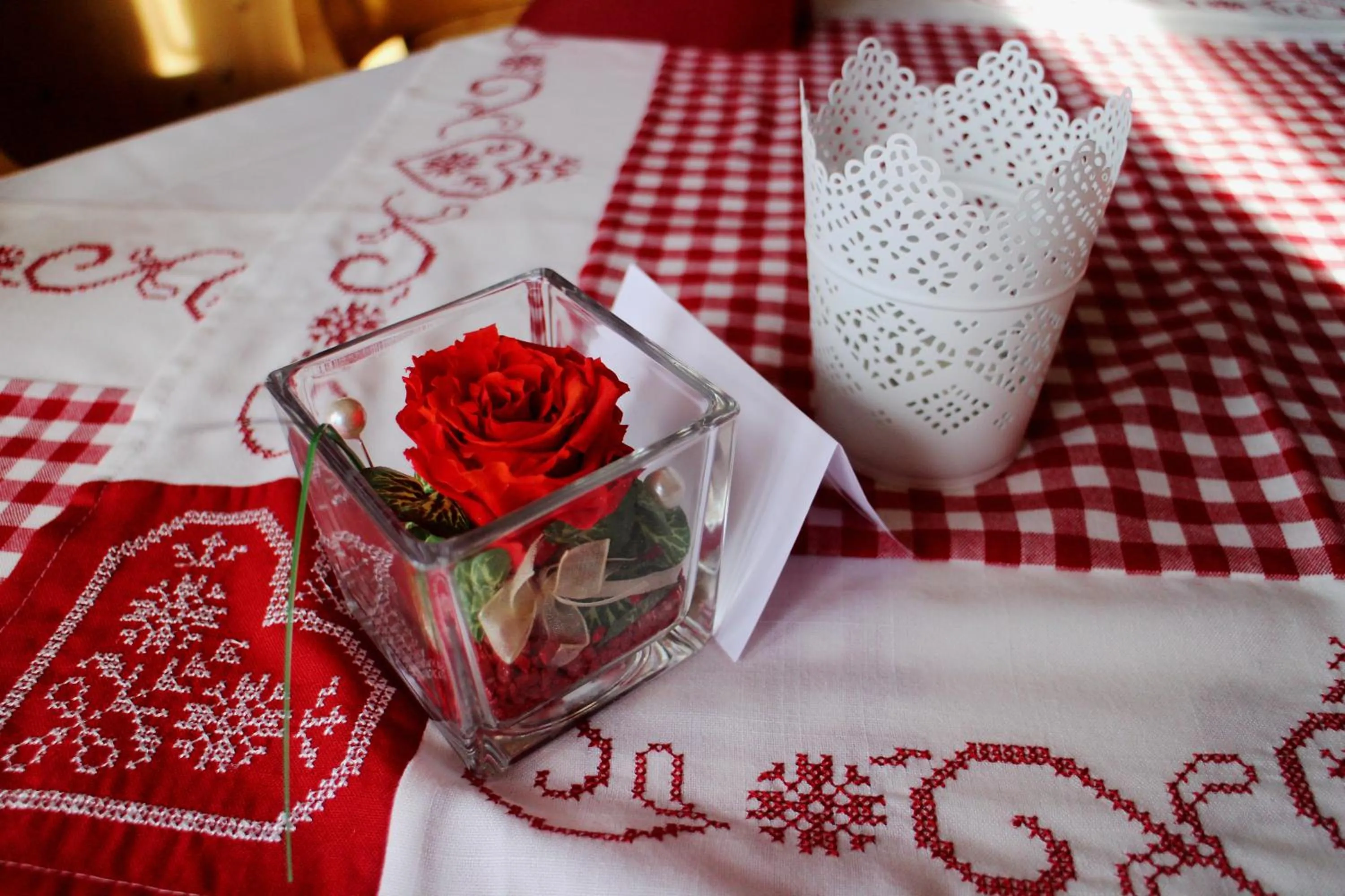 Restaurant/places to eat in Alpenhof