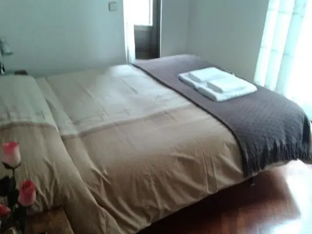 Double or Twin Room in Hostal Esmeralda Double or Twin Room in Hostal Esmeralda