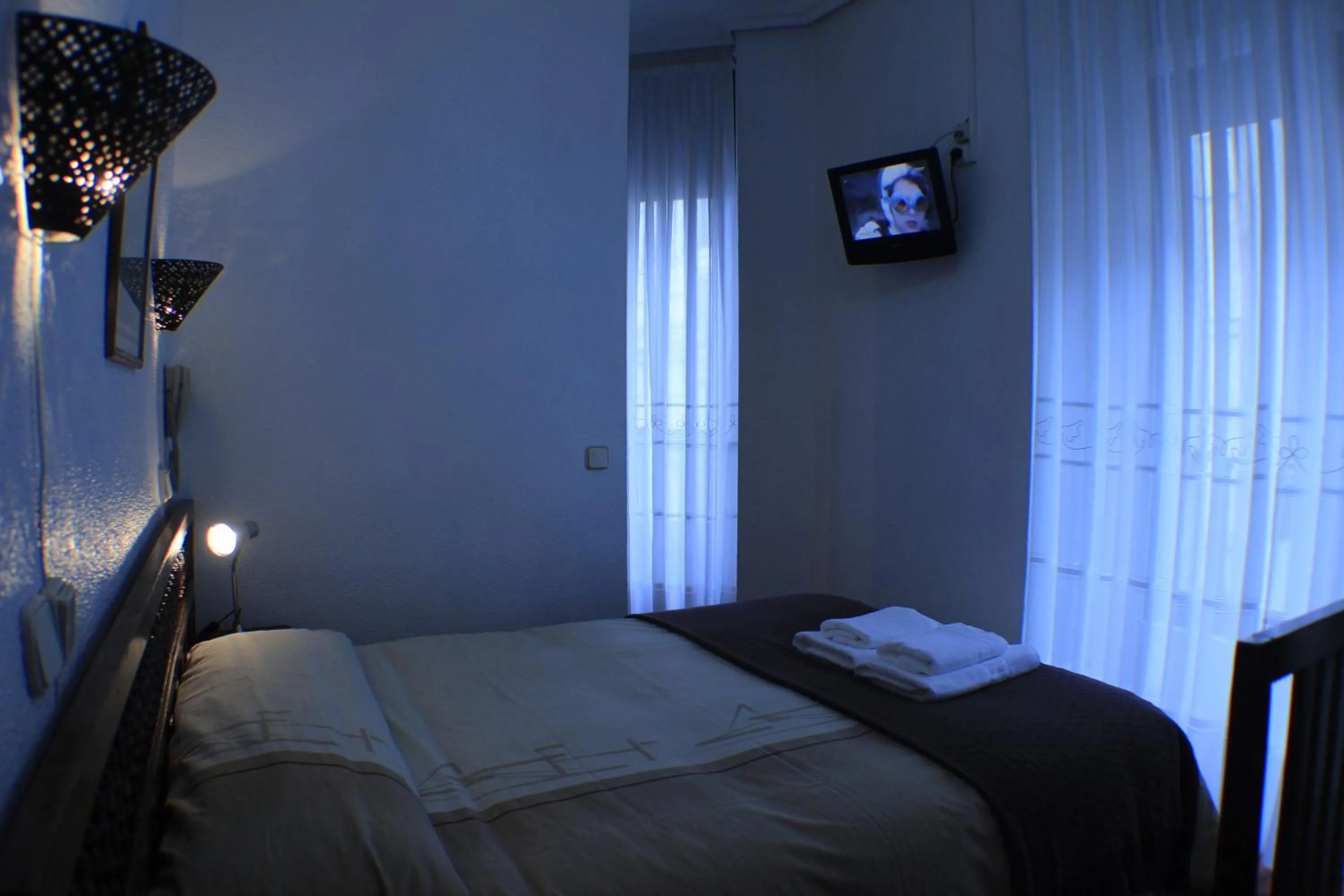 Photo of the whole room, Bed in Hostal Esmeralda