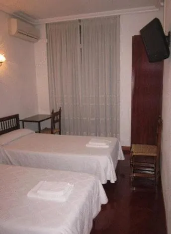 Photo of the whole room, Bed in Hostal Esmeralda