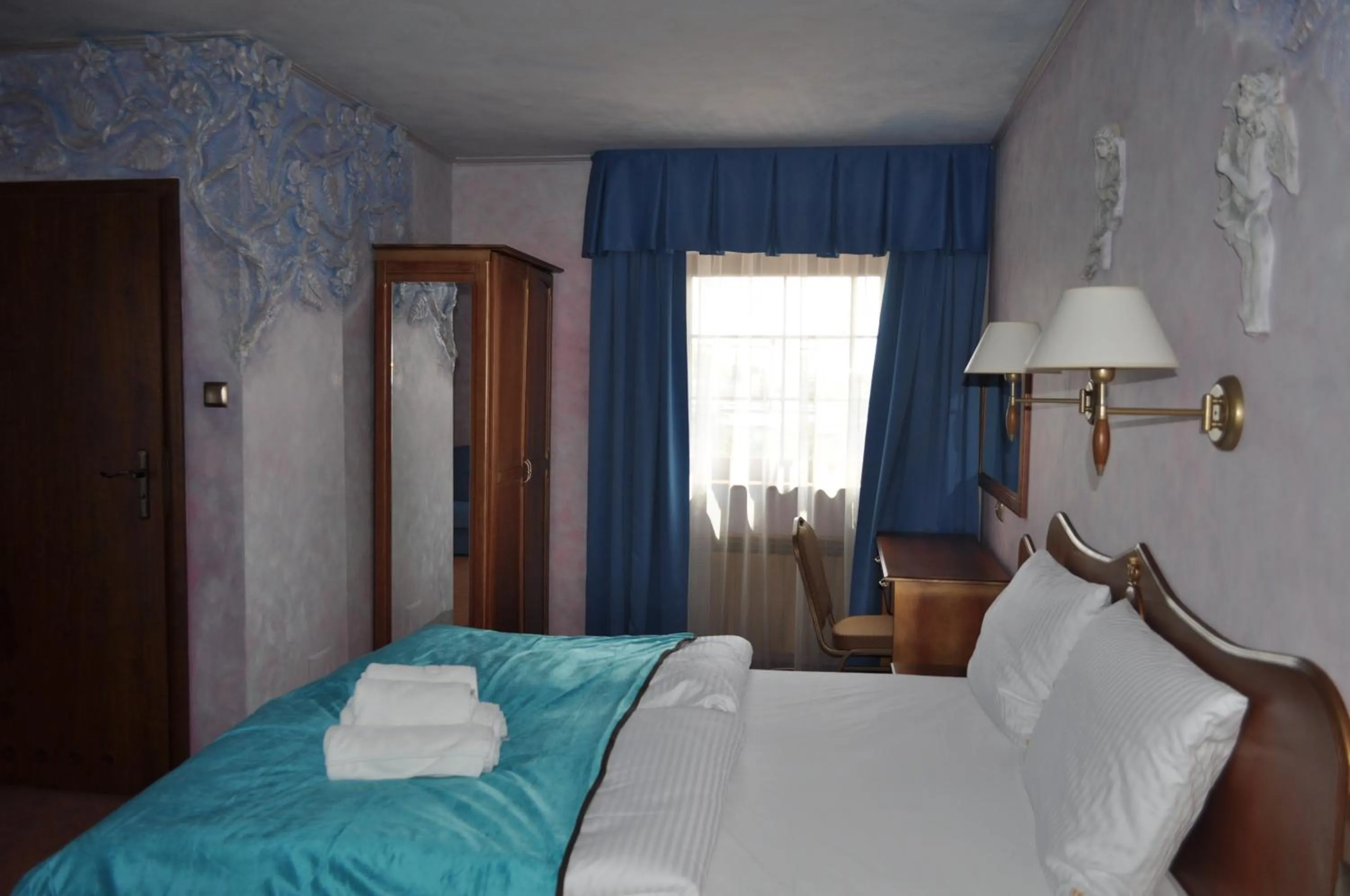 Bed in Hotel Księcia Józefa