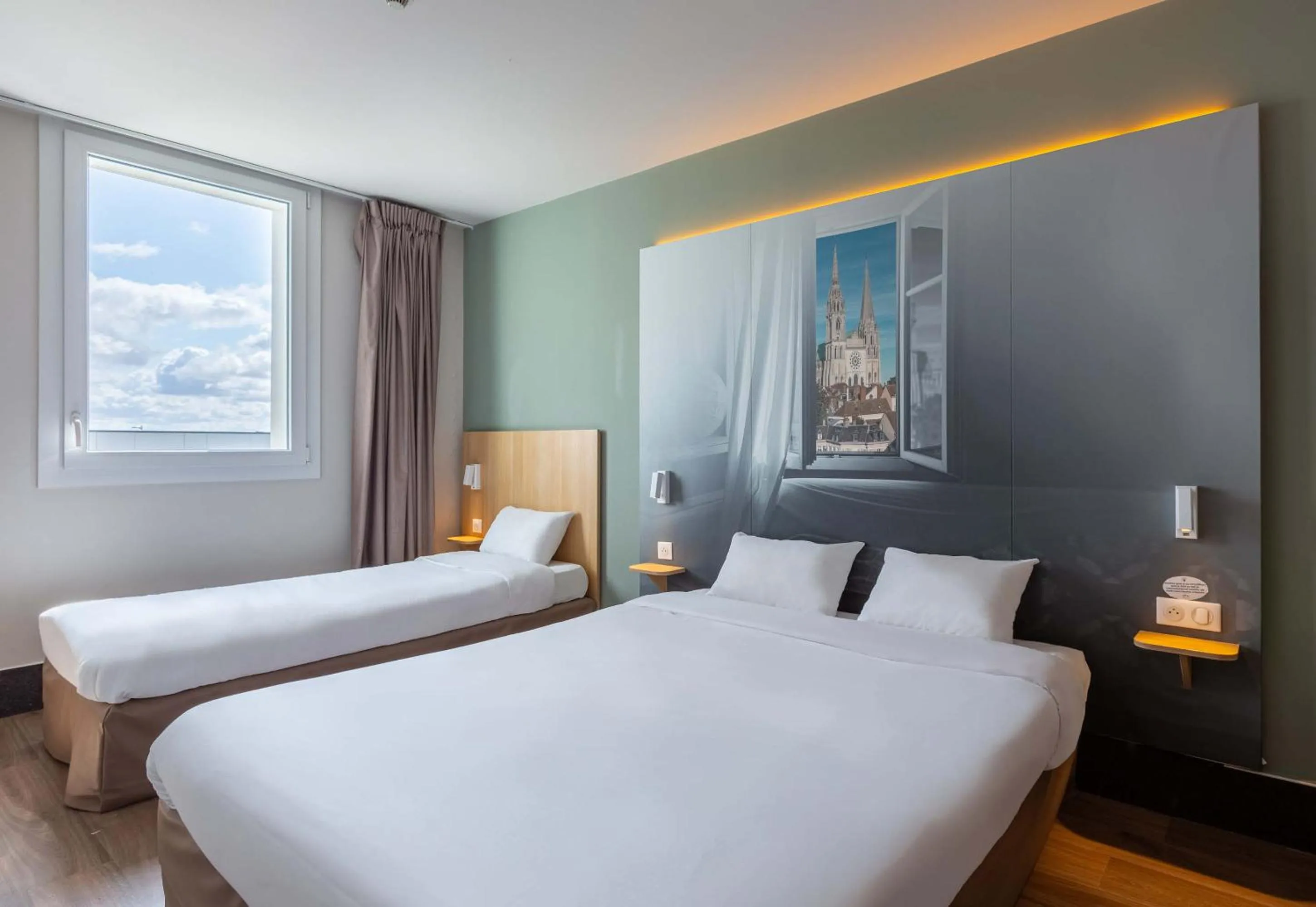 Bedroom, Bed in B&B HOTEL CHARTRES Oceane