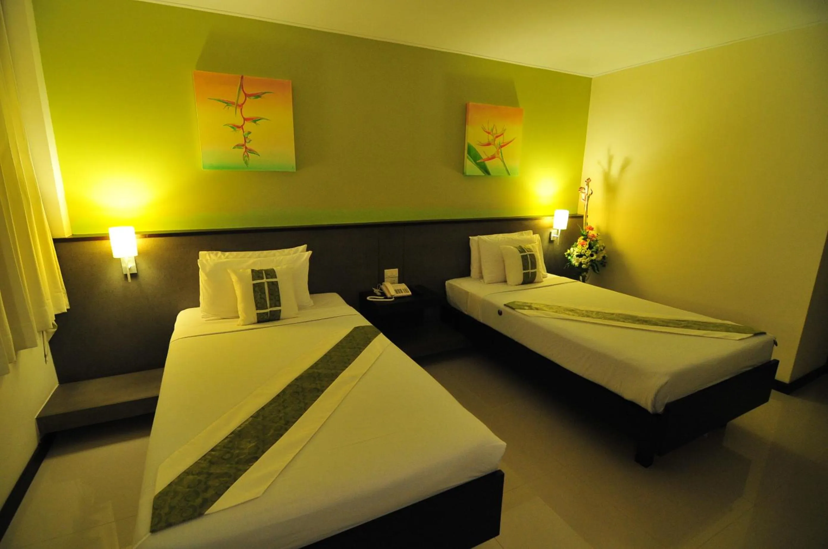 Bedroom, Bed in Navarat Heritage Hotel