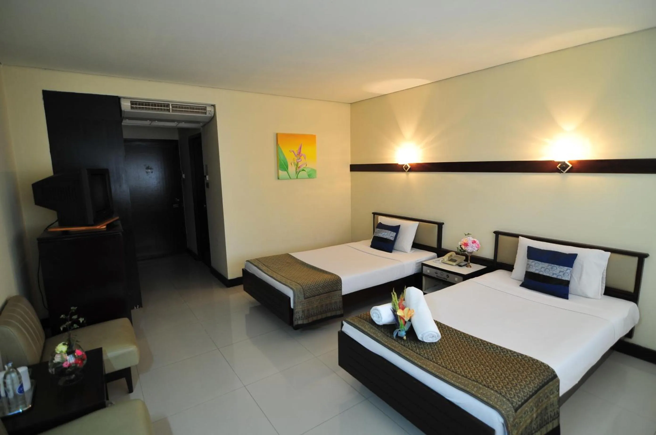 Bedroom, Bed in Navarat Heritage Hotel