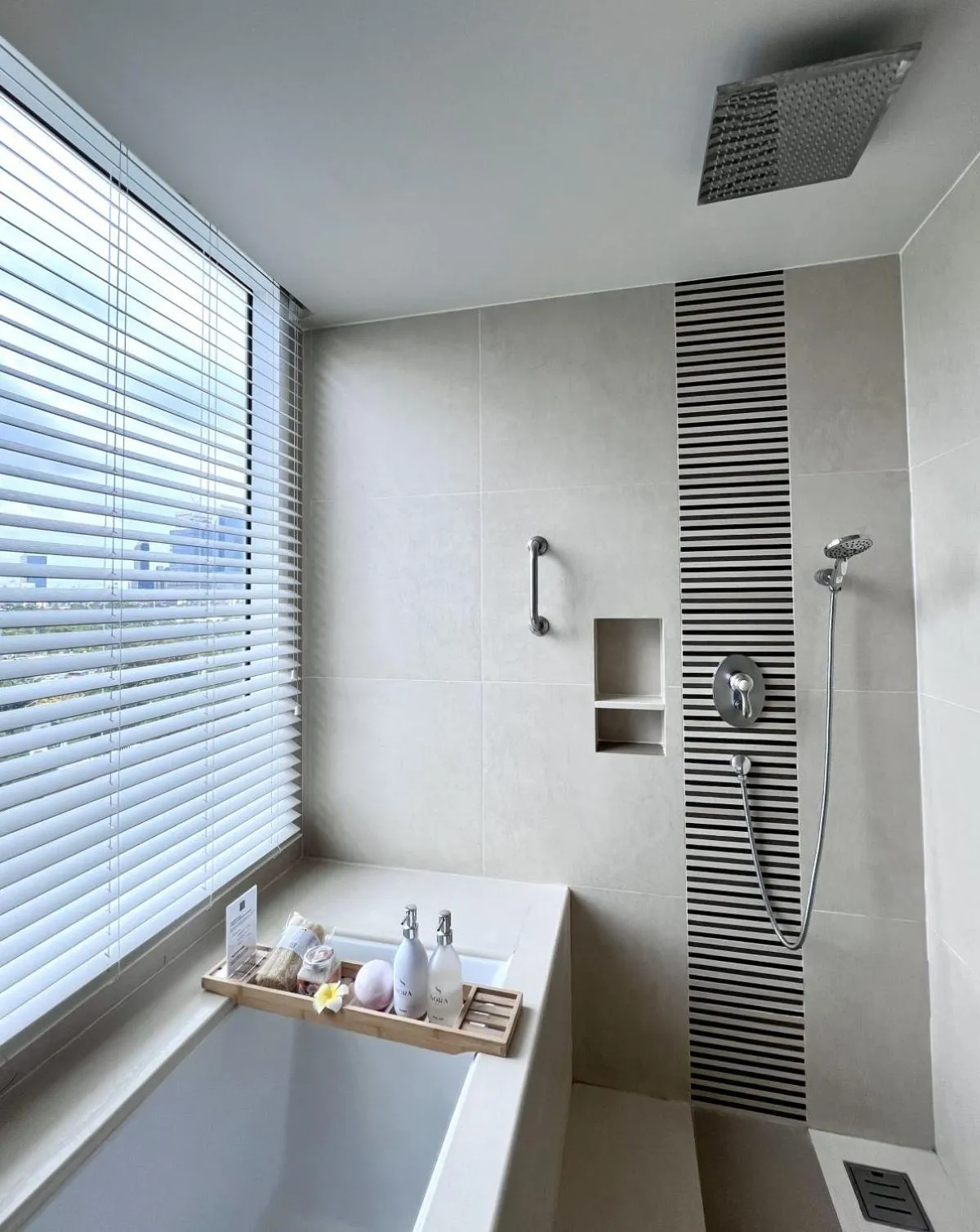 Bath in Sora Resort & Suites Sukhumvit