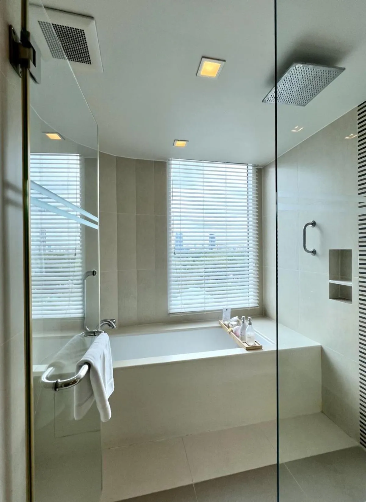 Bathroom in Sora Resort & Suites Sukhumvit