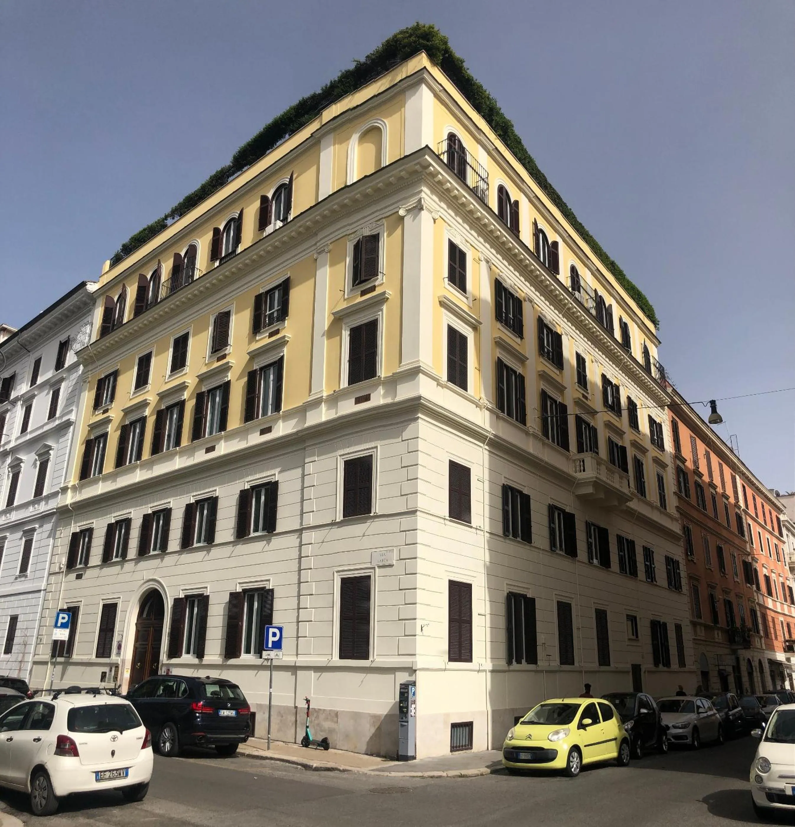 Property building in Residenza Termini