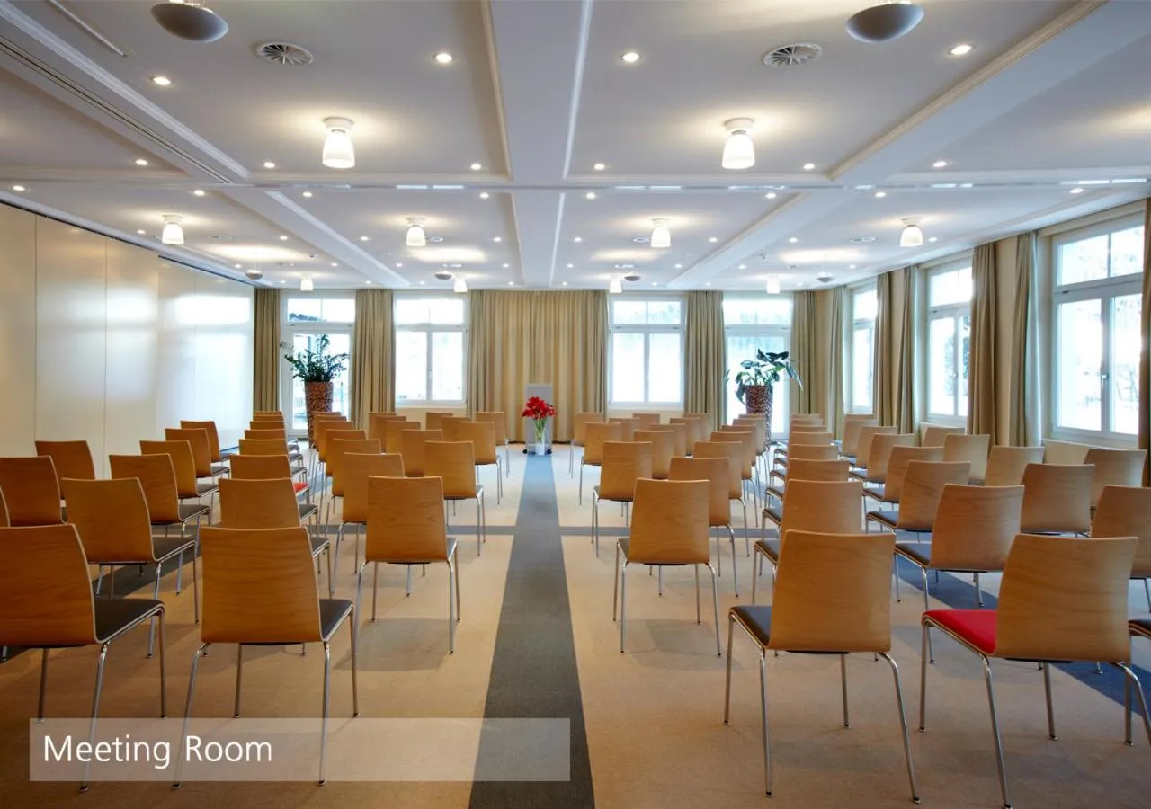 Meeting/conference room in Lenkerhof gourmet spa resort - Relais & Châteaux