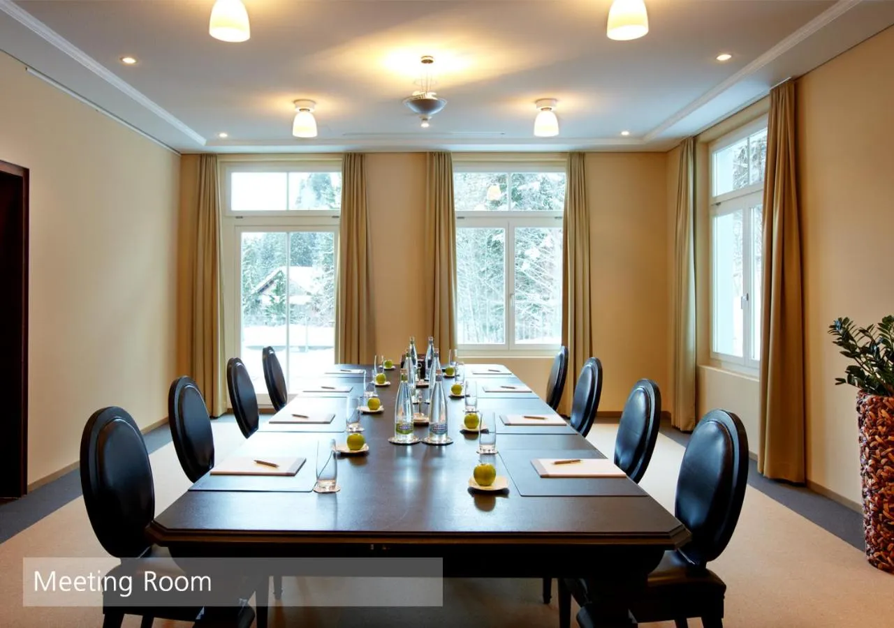 Meeting/conference room in Lenkerhof gourmet spa resort - Relais & Châteaux