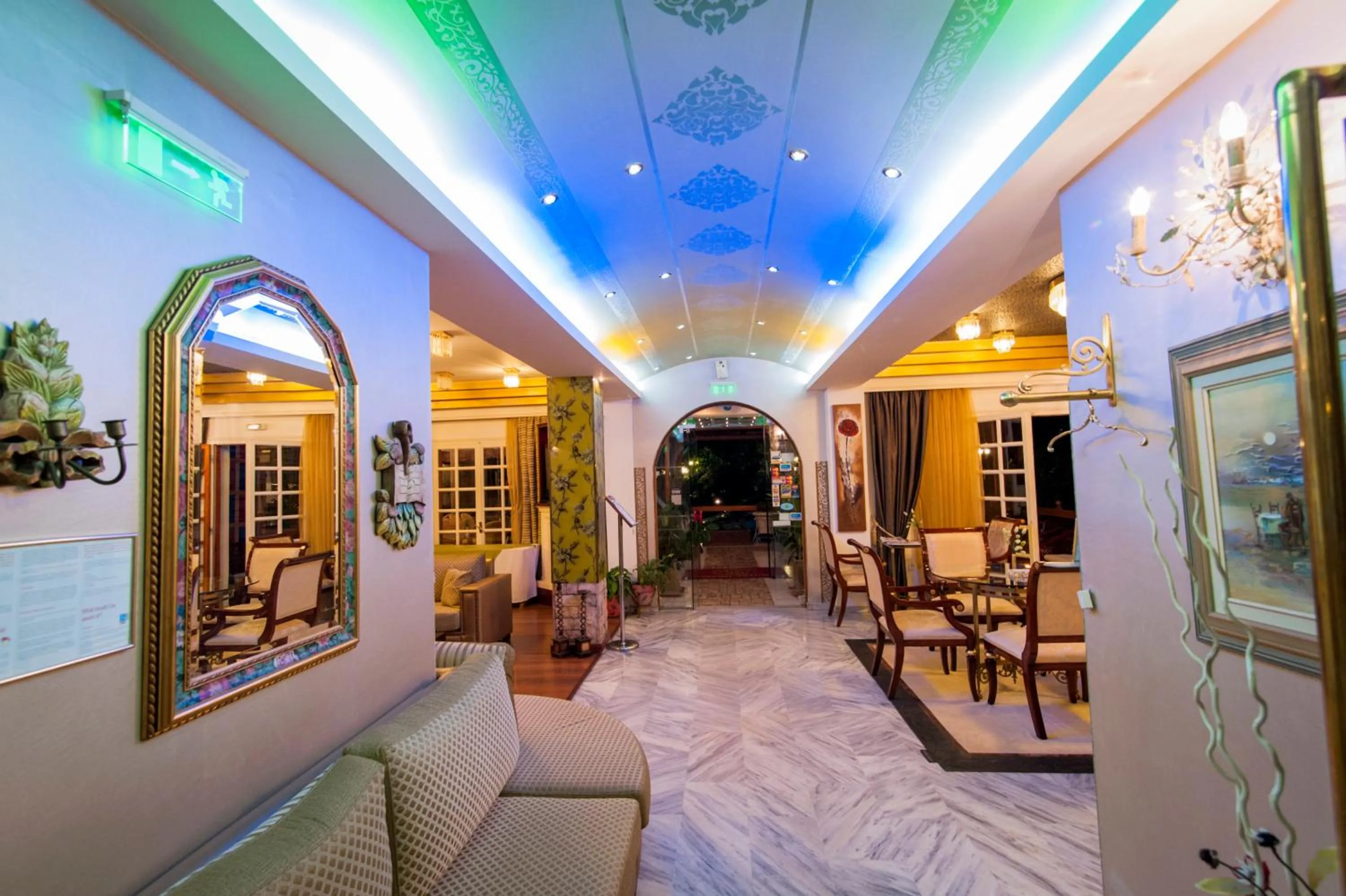 Lobby or reception in Krikonis Hotel