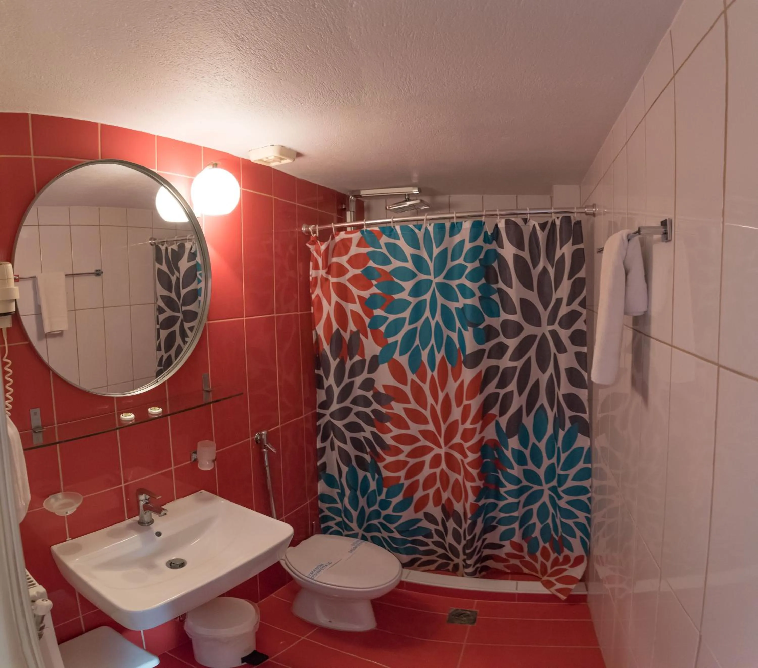 Shower in Krikonis Hotel