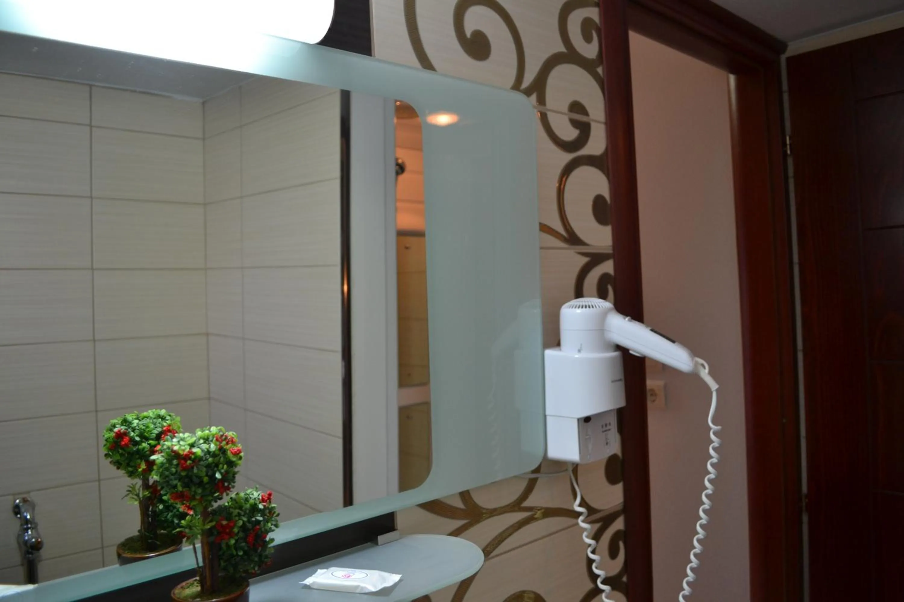 Bathroom in Krikonis Hotel