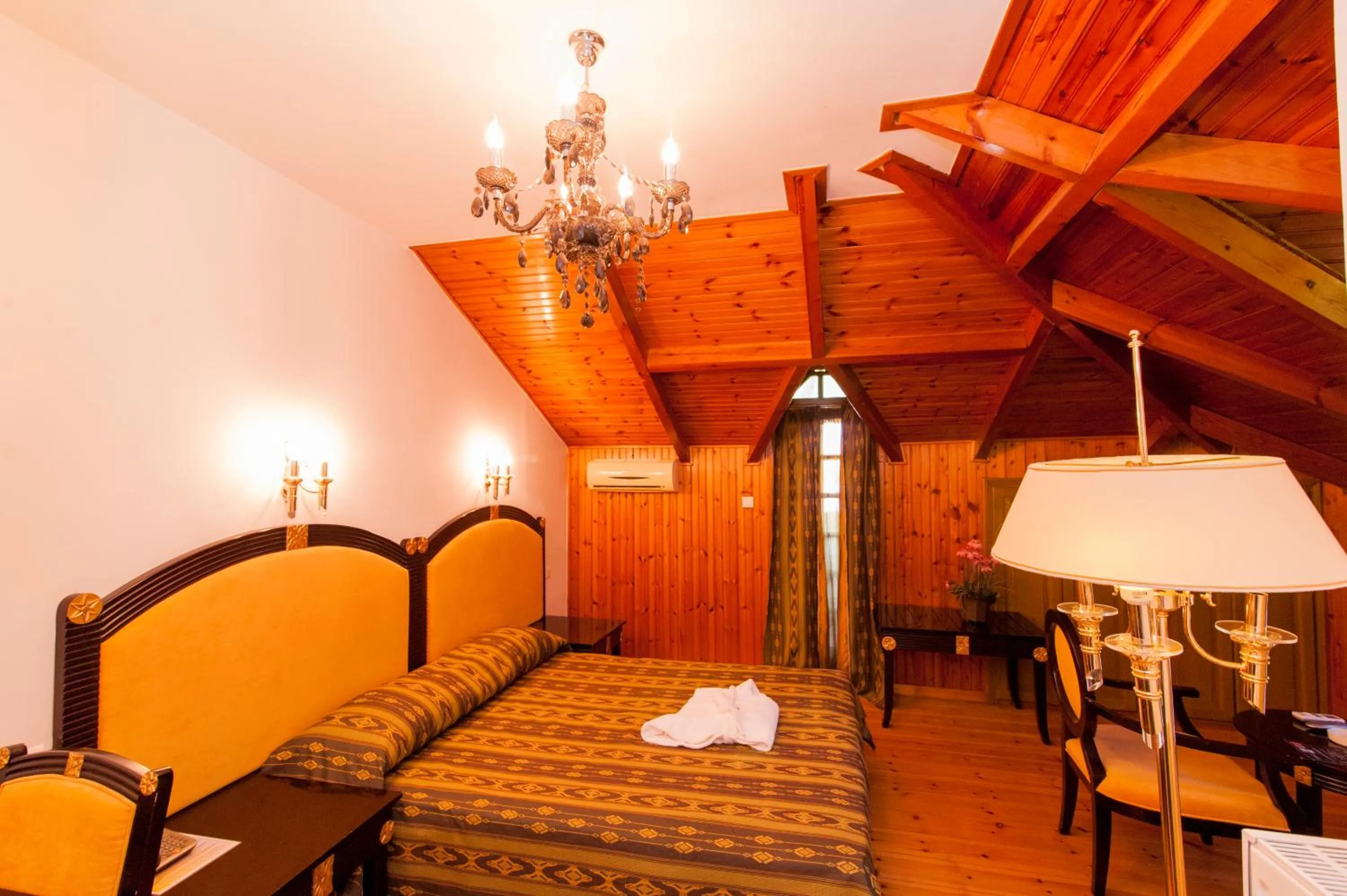 Photo of the whole room, Bed in Krikonis Hotel