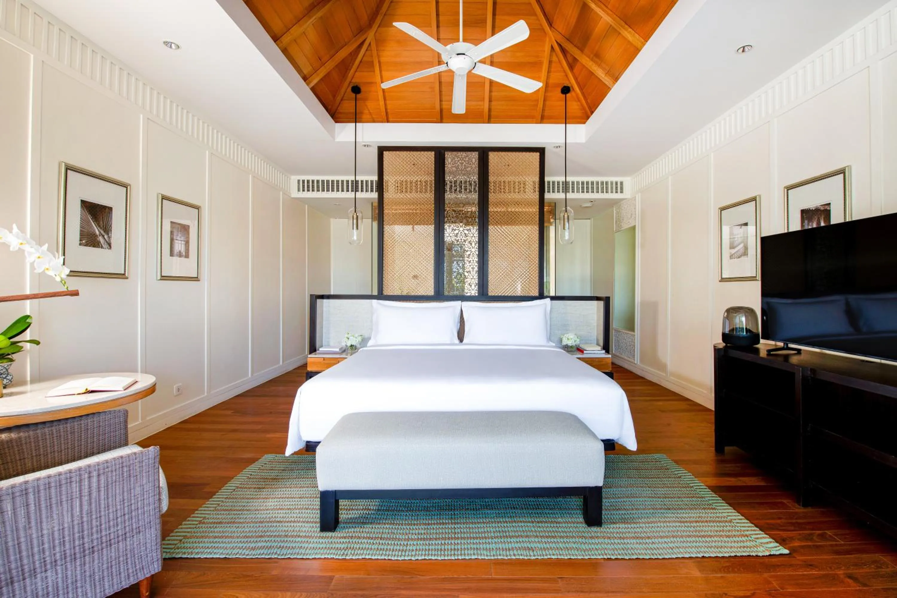 Bedroom, Bed in InterContinental Hua Hin Resort by IHG