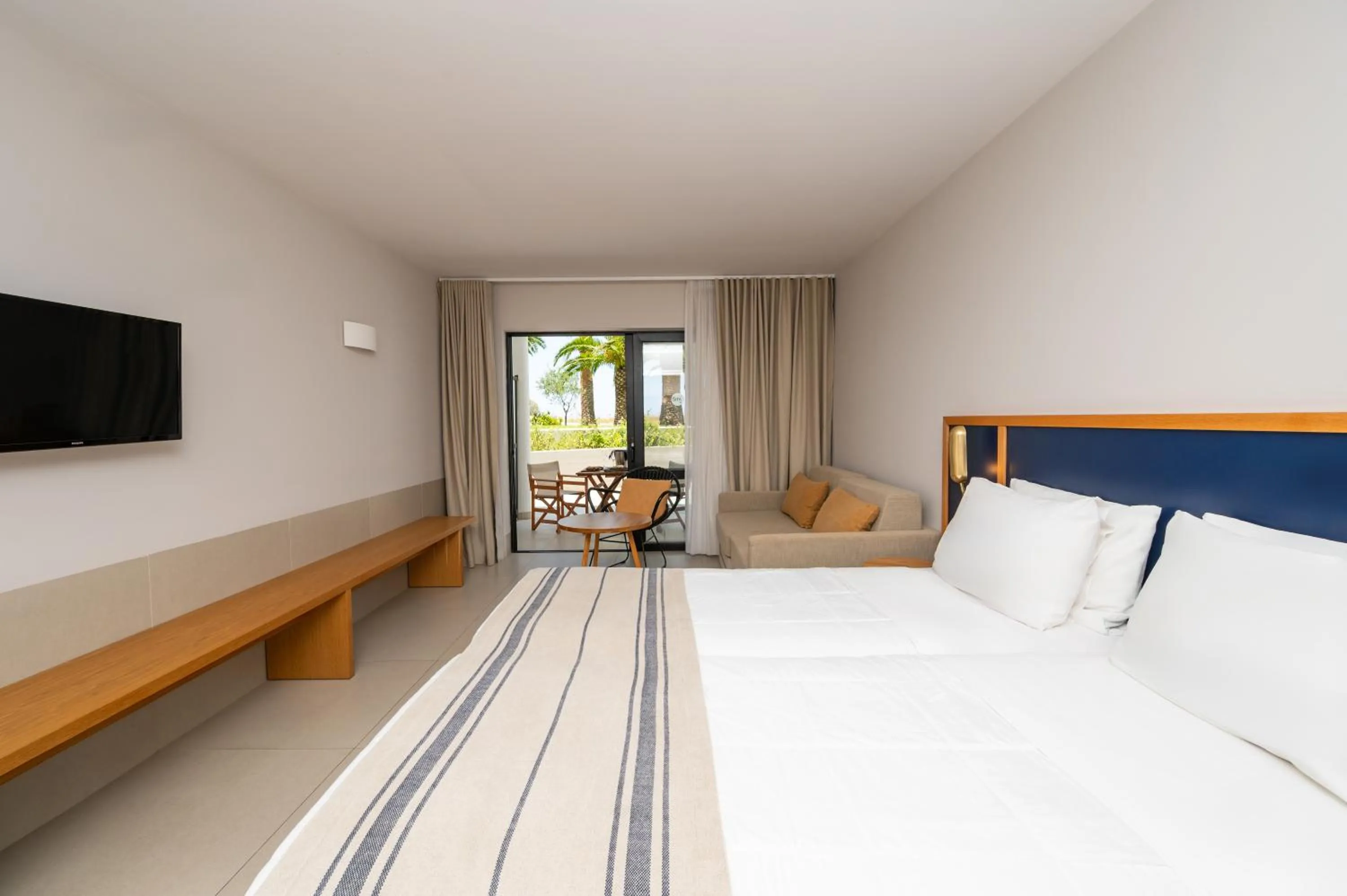 Photo of the whole room, Bed in Smy Kos Beach & Splash