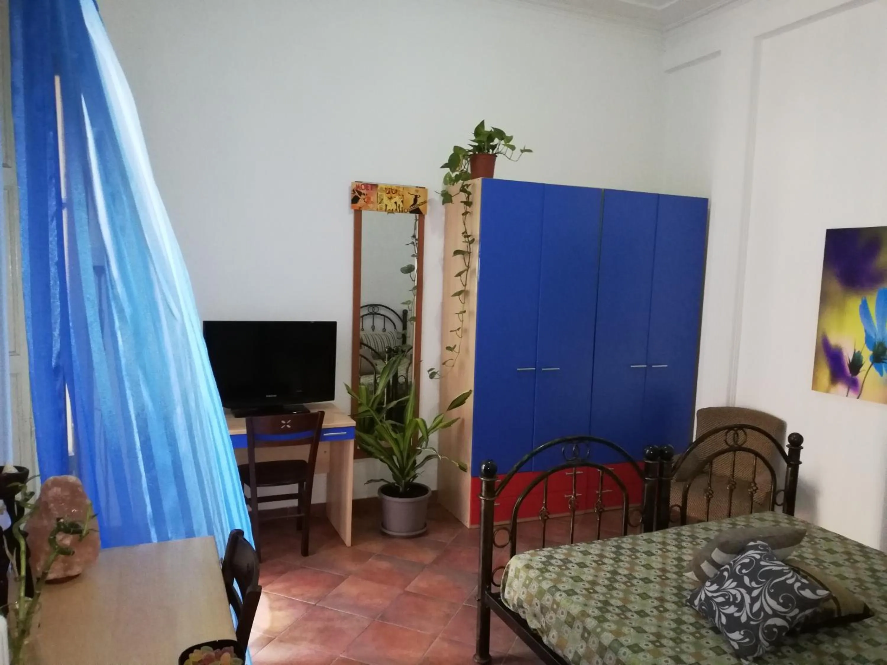 Bed in Guglielmo room's B&B