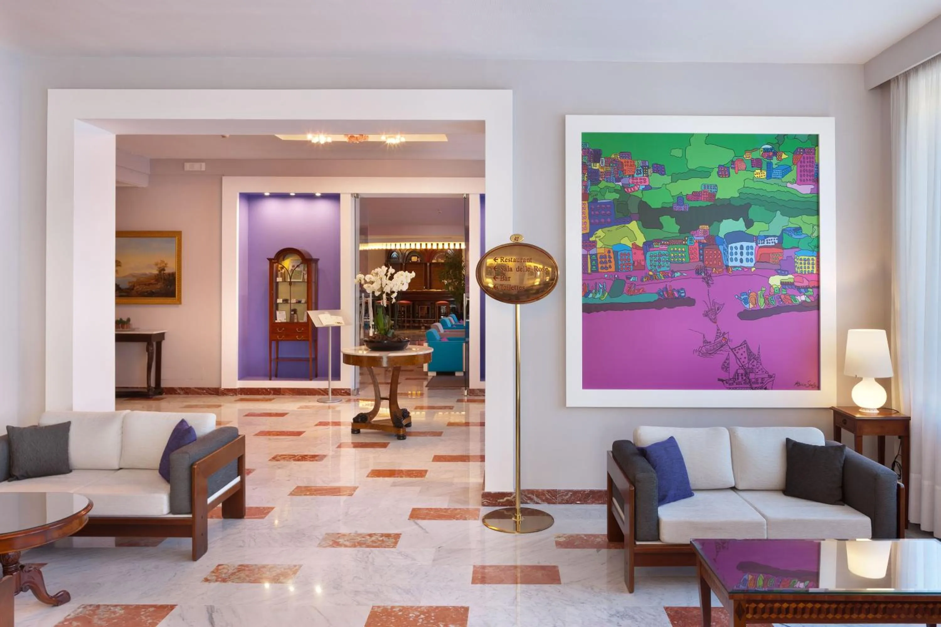 Lounge or bar in Hotel Continental