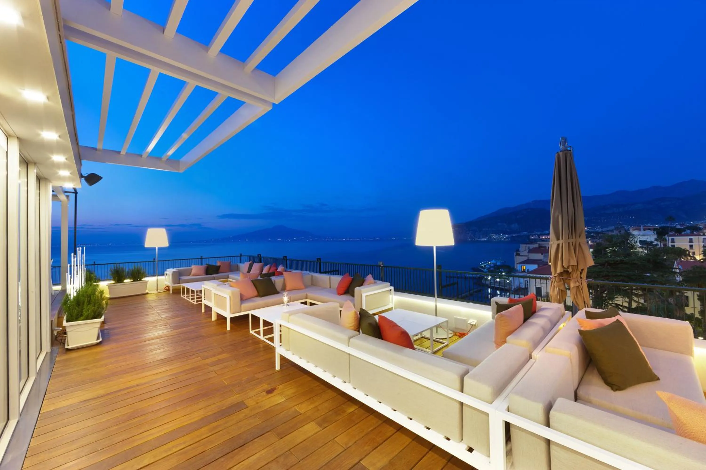 Lounge or bar in Hotel Continental