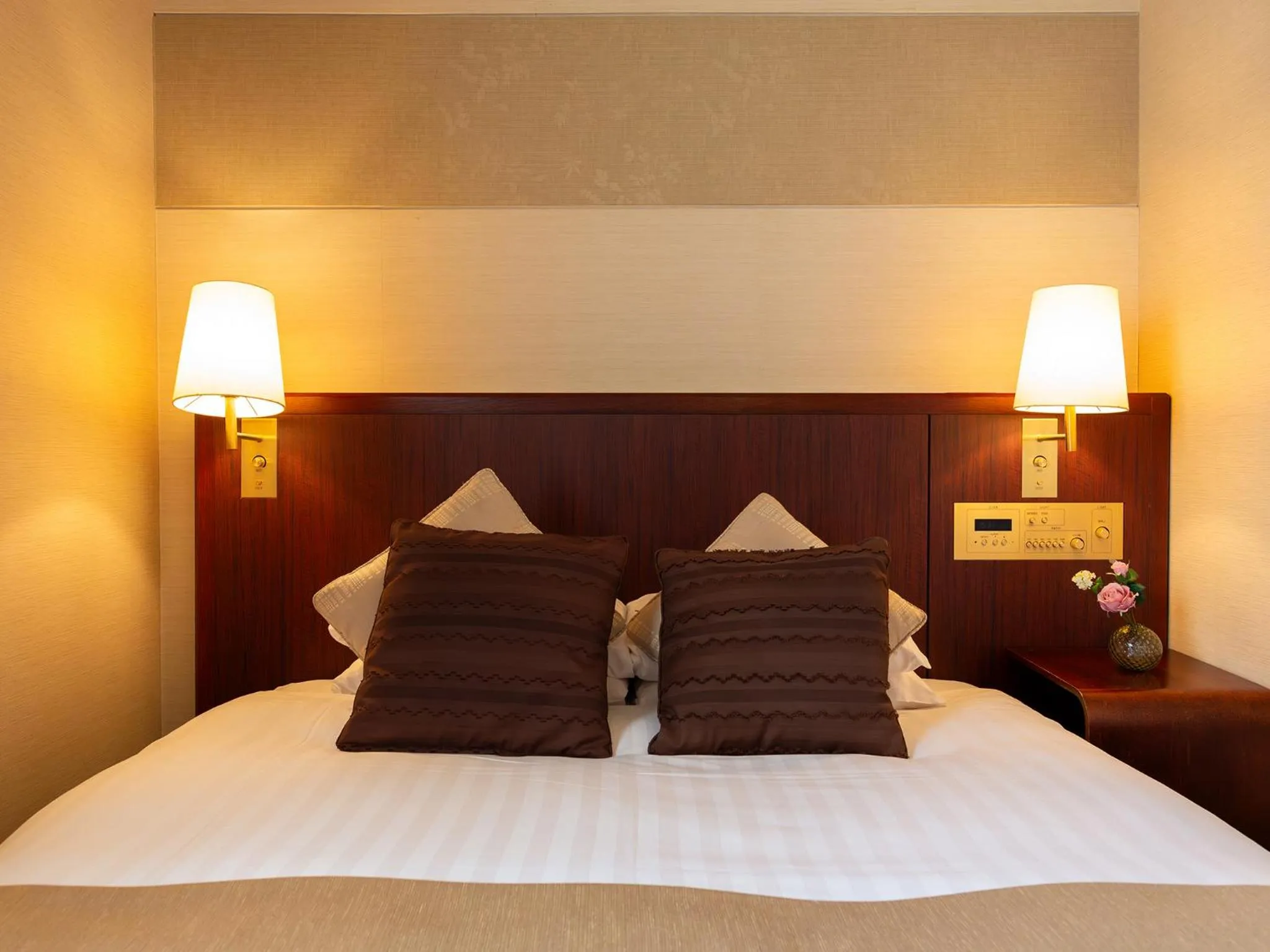 Photo of the whole room, Bed in Shibuya Creston Hotel