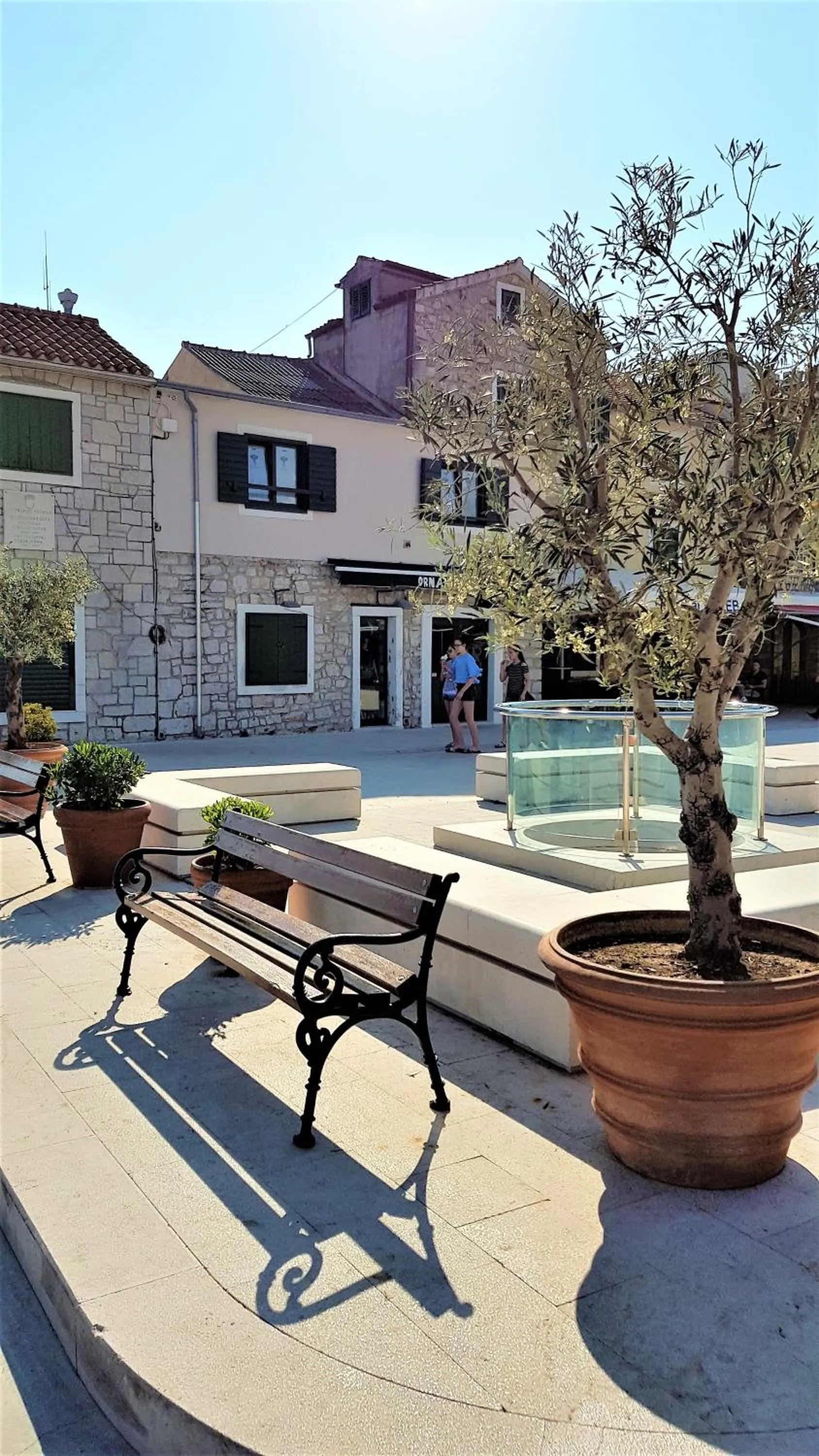 Neighbourhood in Lagom-VODICE