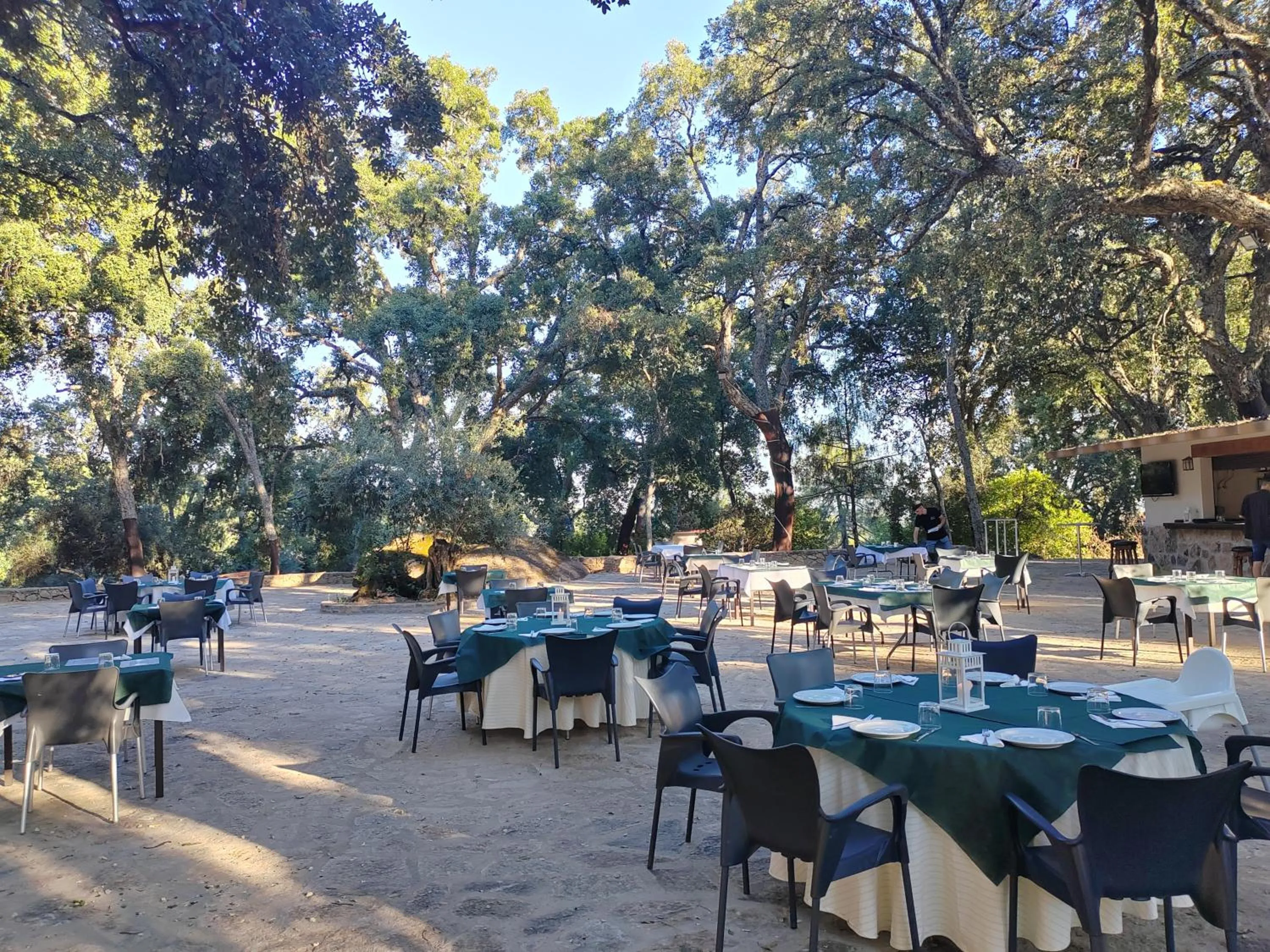 Restaurant/places to eat in Hotel Rural El Retiro de San Pedro by RetiroRural