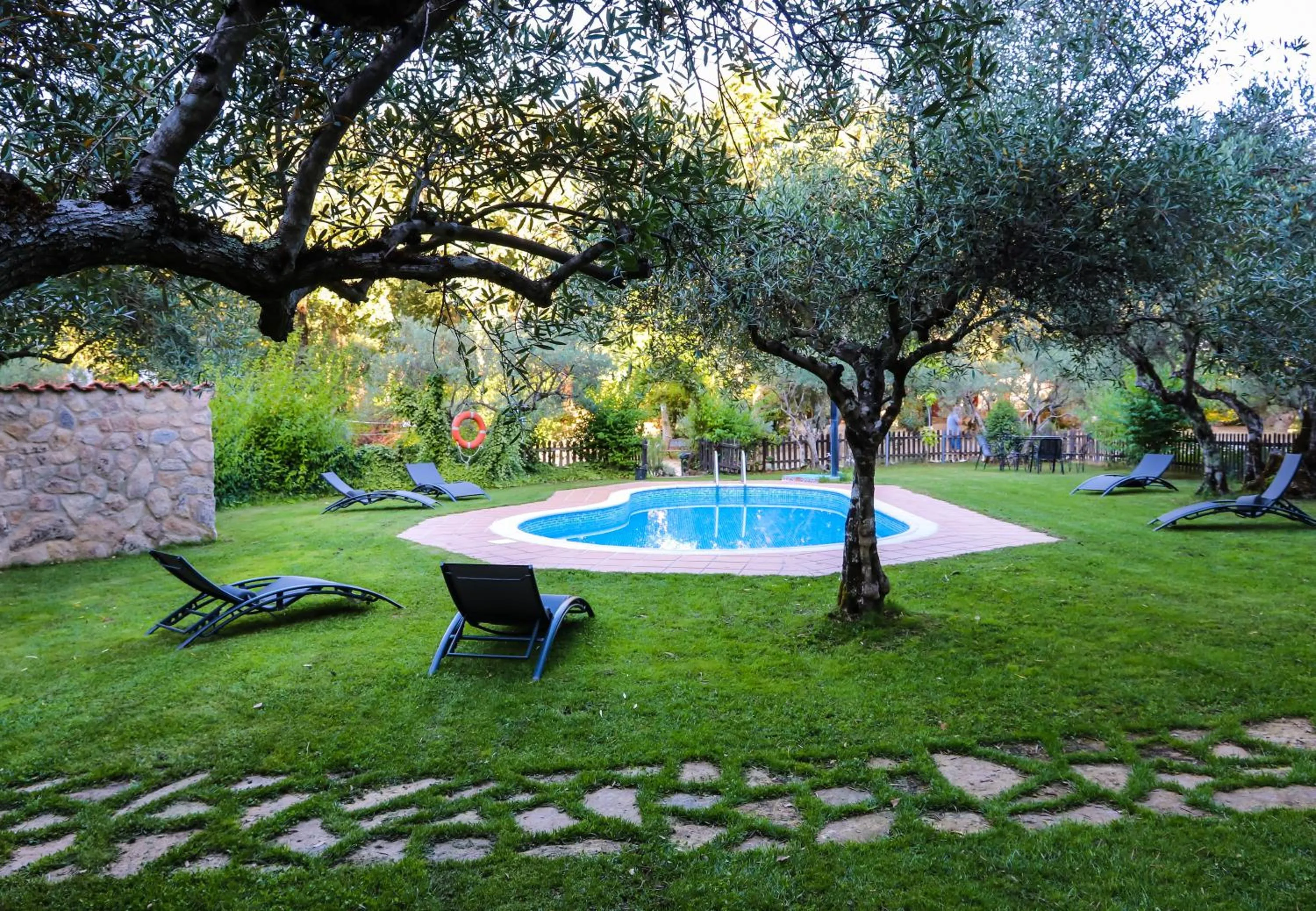 Swimming pool in Hotel Rural El Retiro de San Pedro by RetiroRural