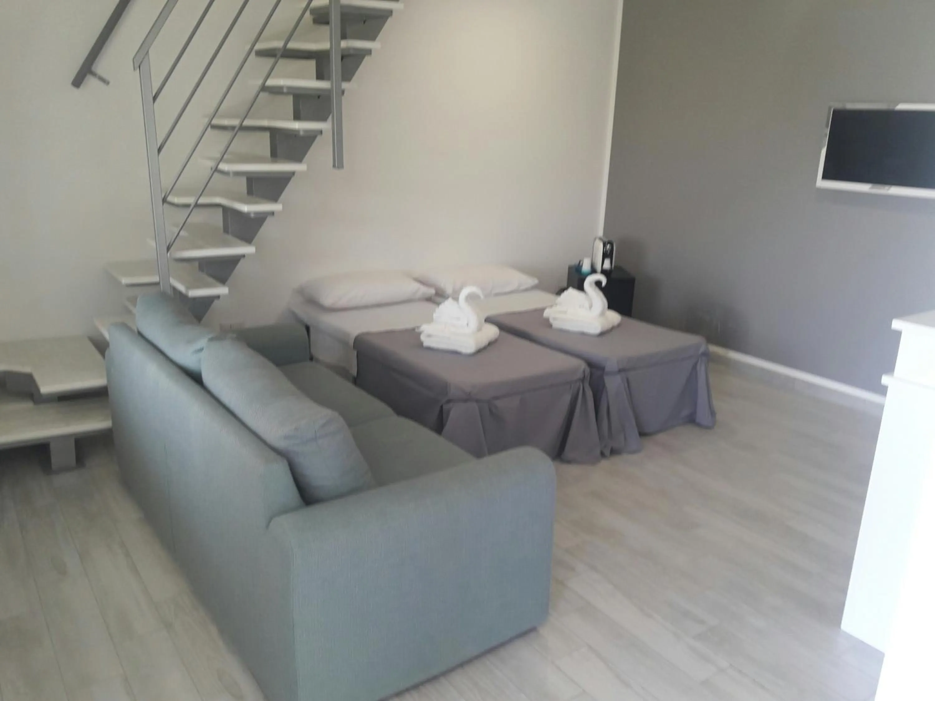 White Club Residence