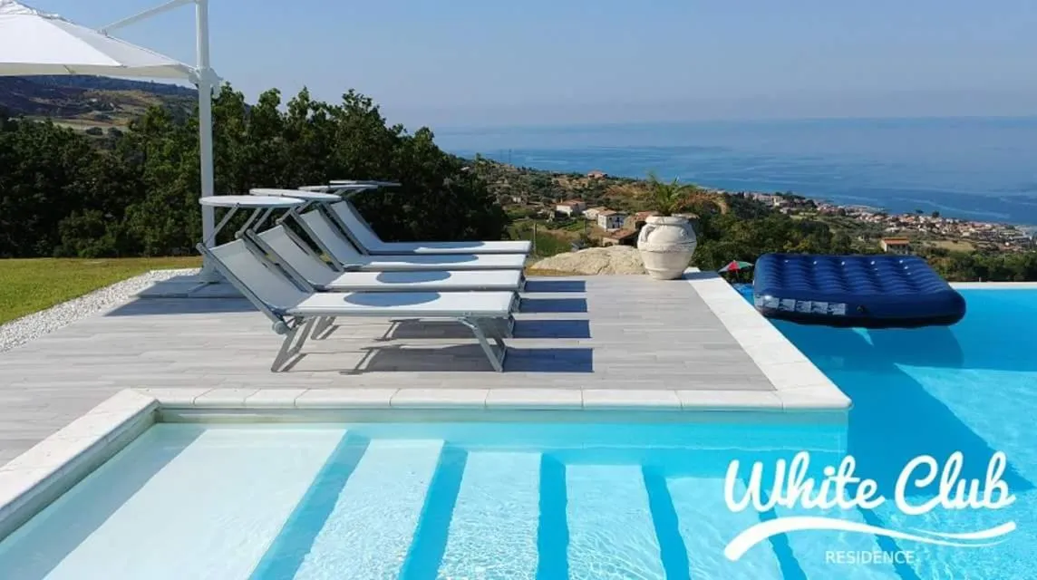 White Club Residence