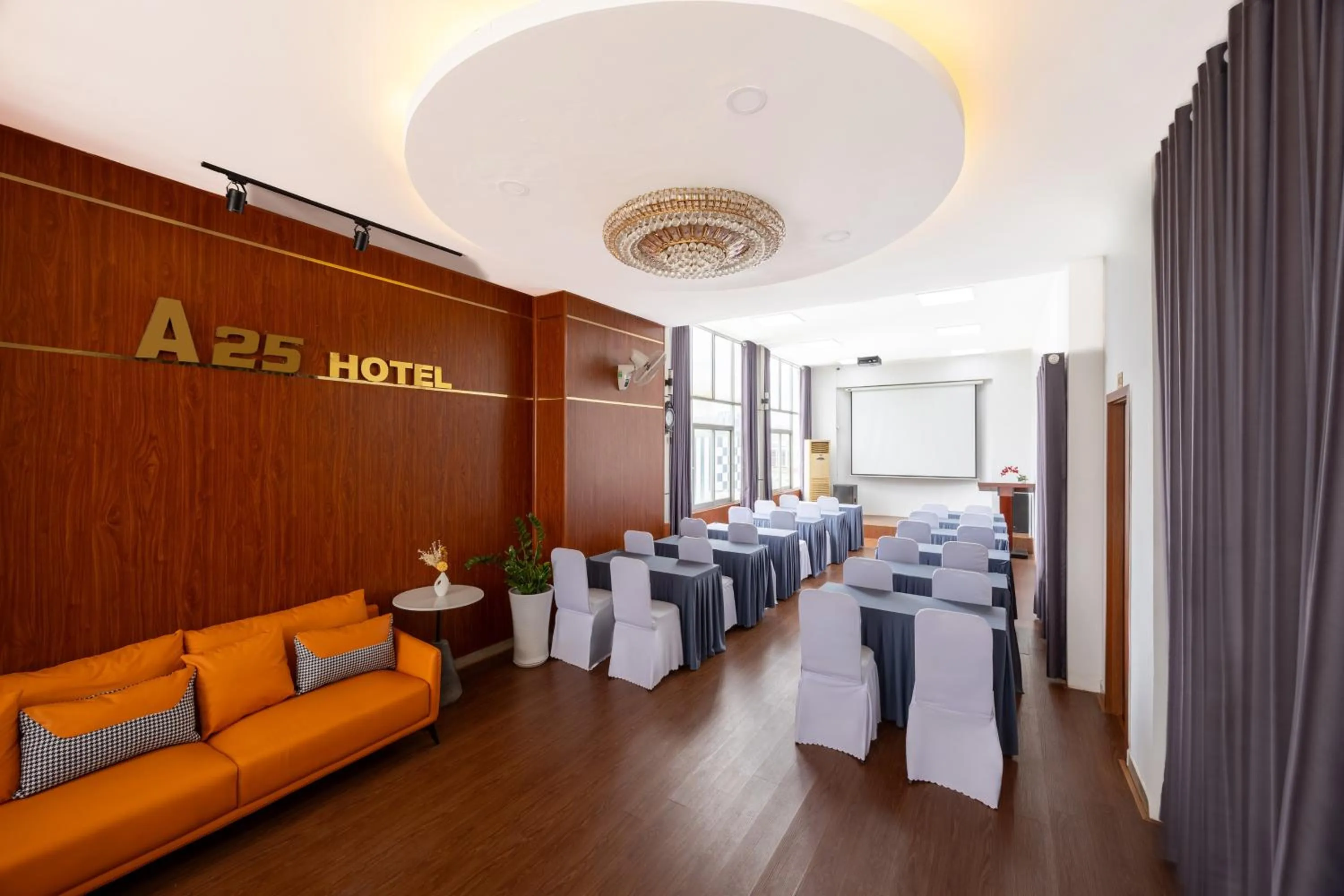 Meeting/conference room in A25 Hotel - 29 Bùi Thị Xuân
