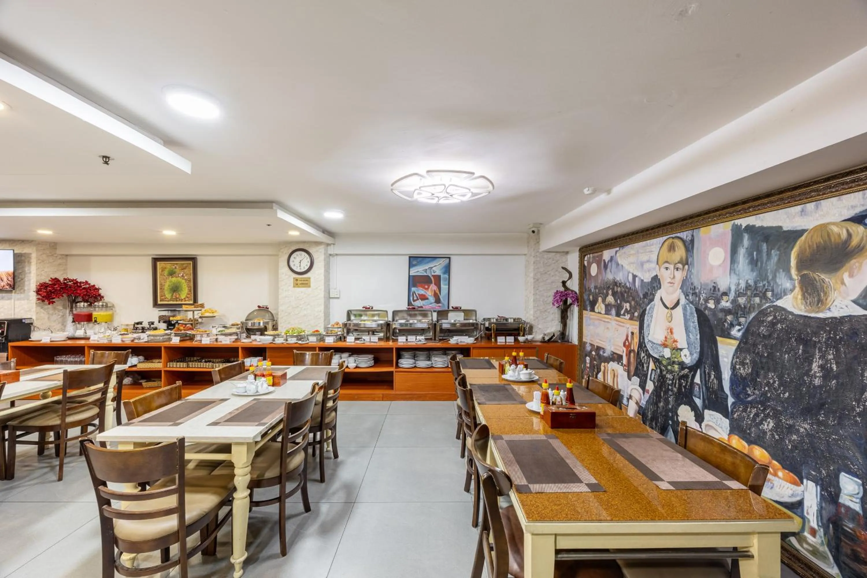 Restaurant/places to eat in A25 Hotel - 29 Bùi Thị Xuân