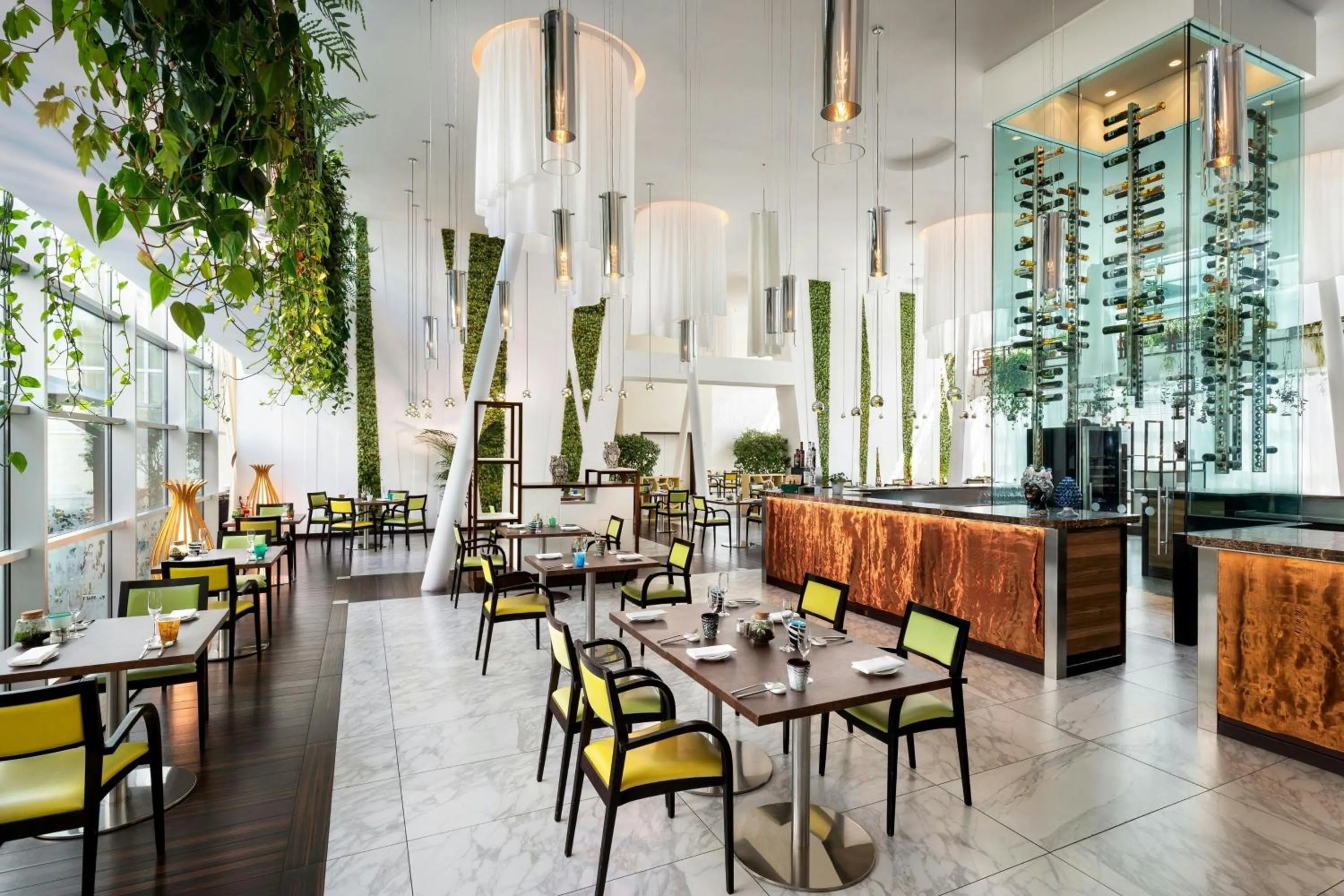 Restaurant/places to eat in Sheraton Milan Malpensa Airport Hotel & Conference Centre