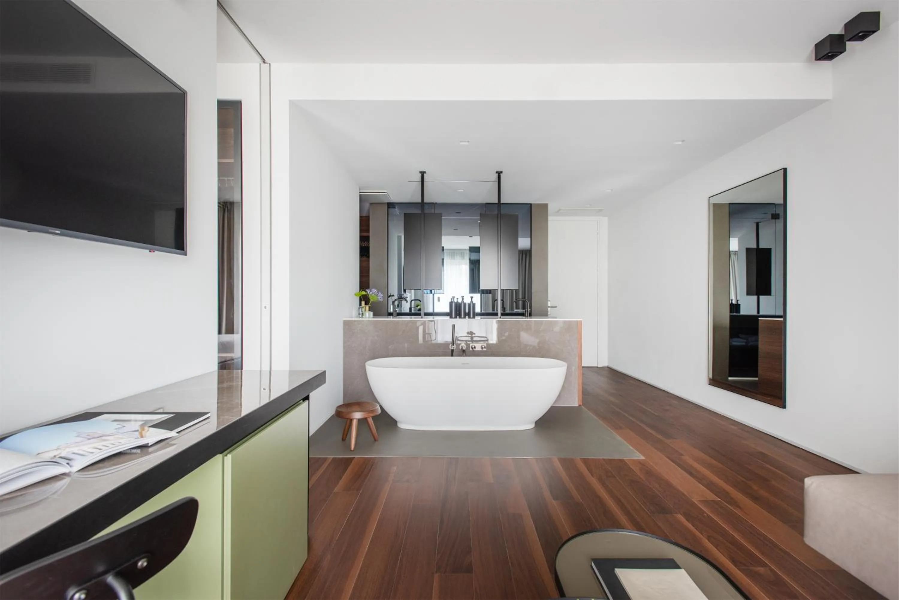 Bath in Du Lac Et Du Parc Grand Resort