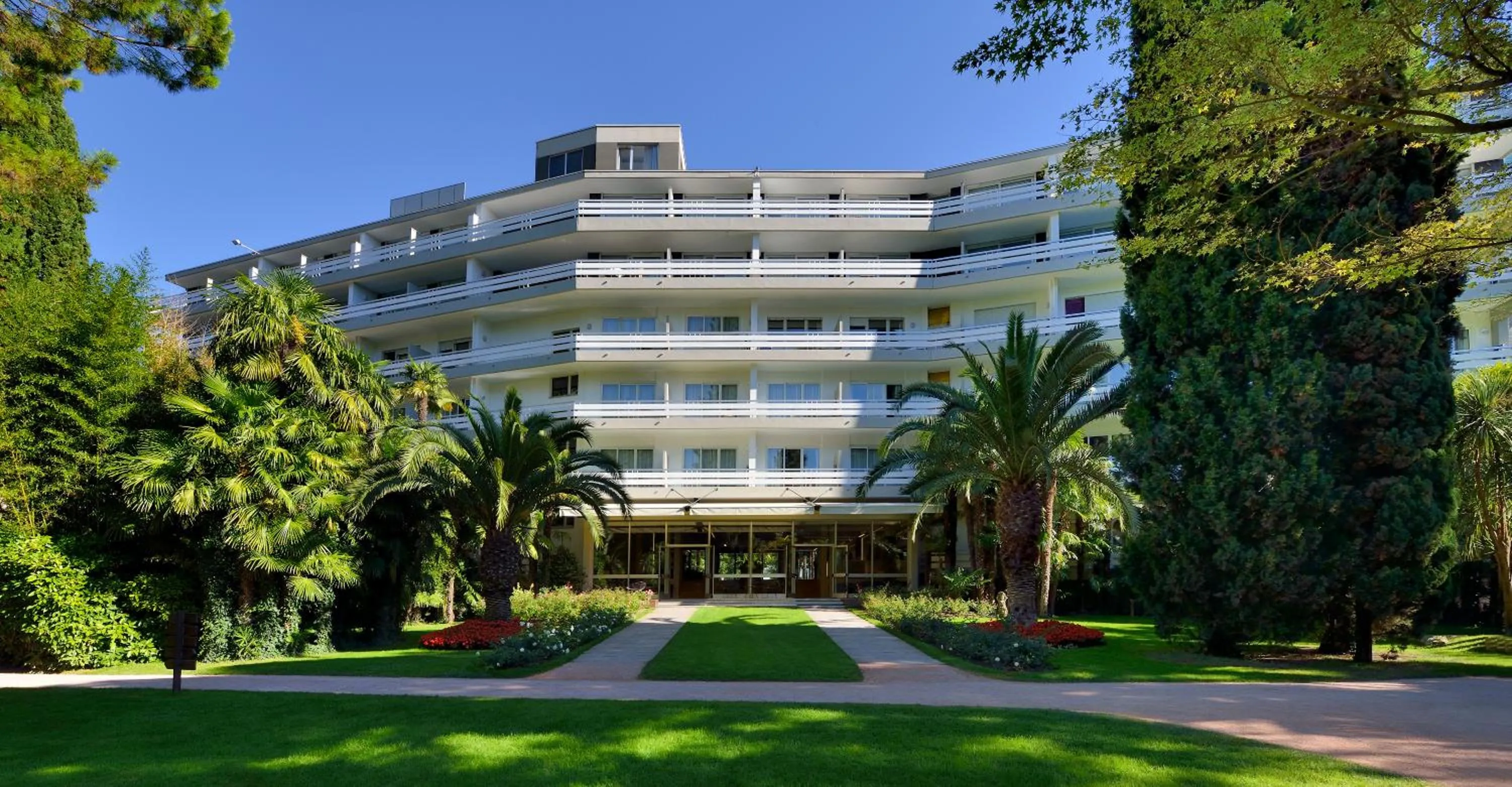 Facade/entrance in Du Lac Et Du Parc Grand Resort