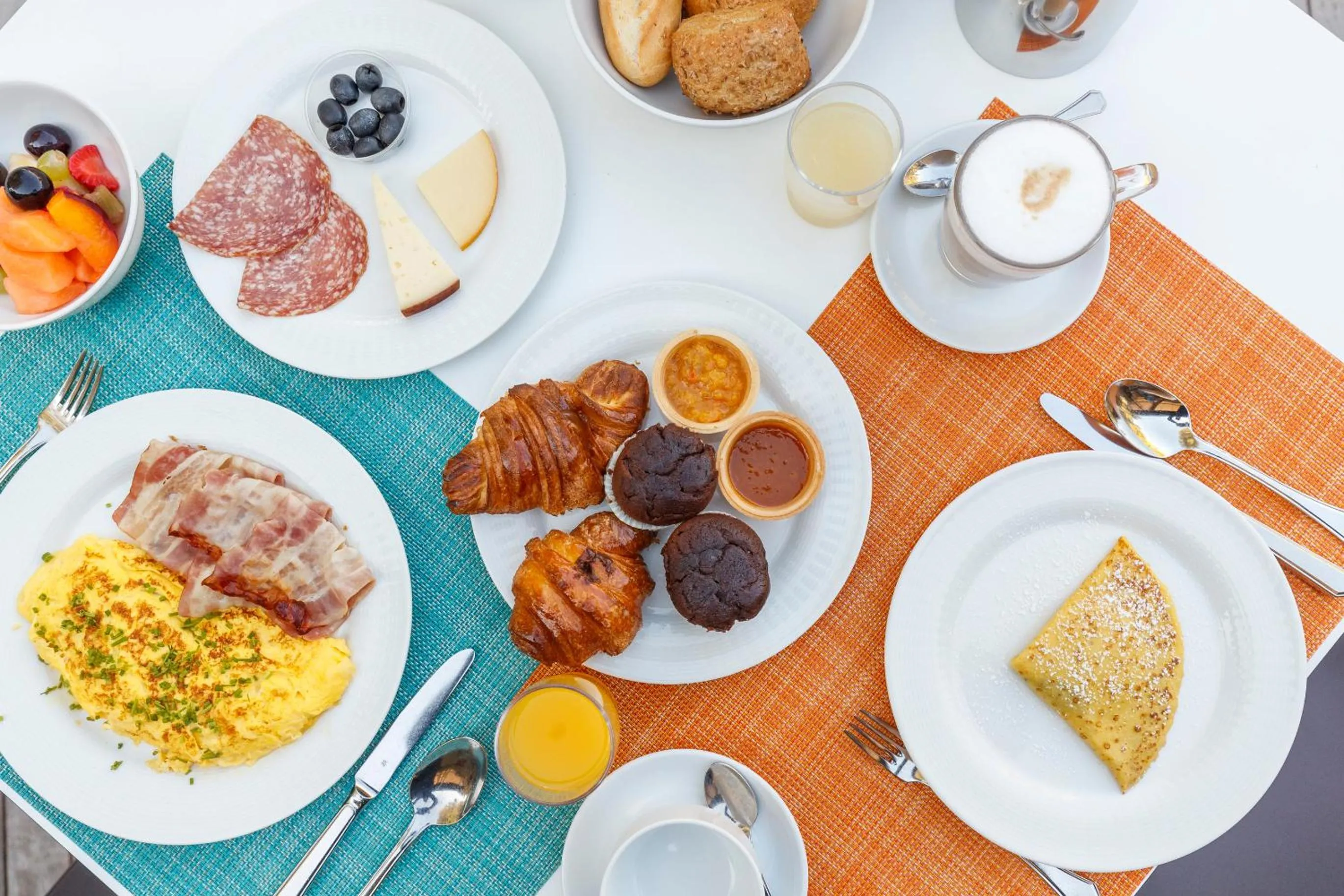 Food and drinks in Du Lac Et Du Parc Grand Resort