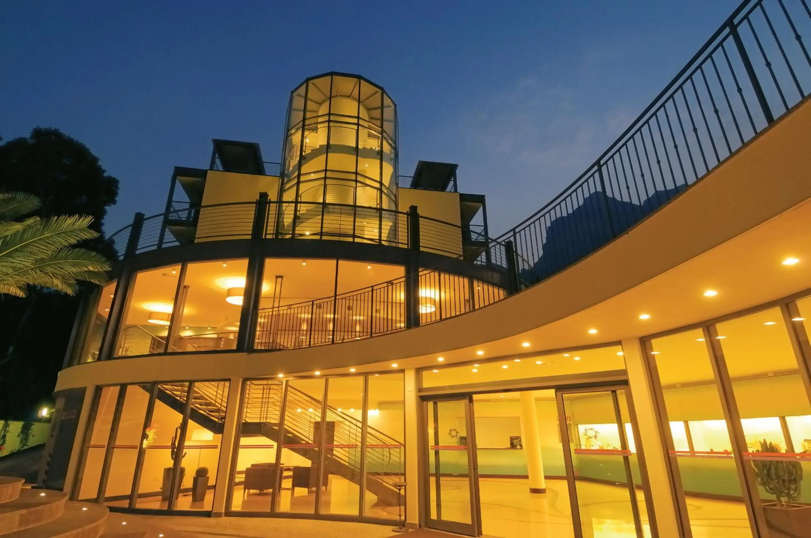 Facade/entrance in Du Lac Et Du Parc Grand Resort