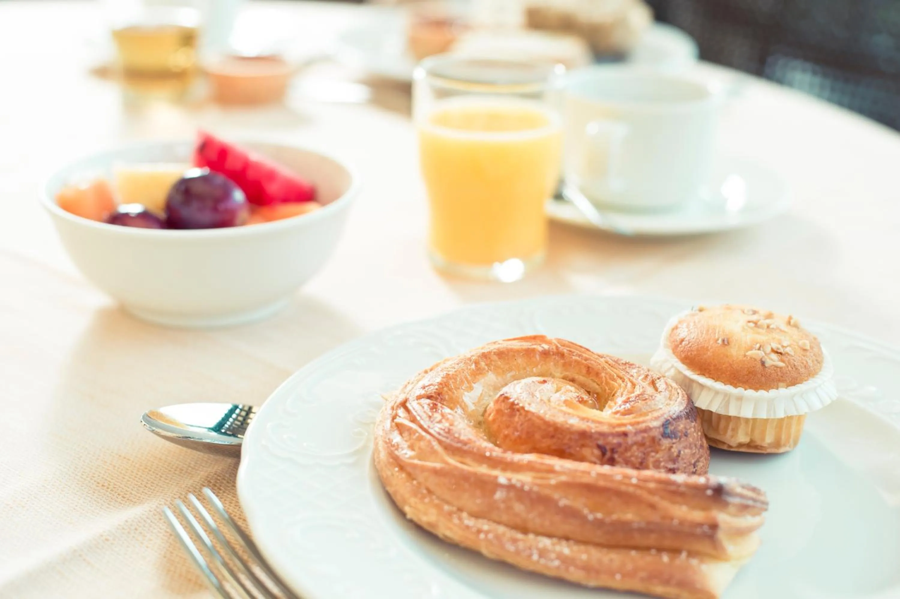 Restaurant/places to eat in Du Lac Et Du Parc Grand Resort