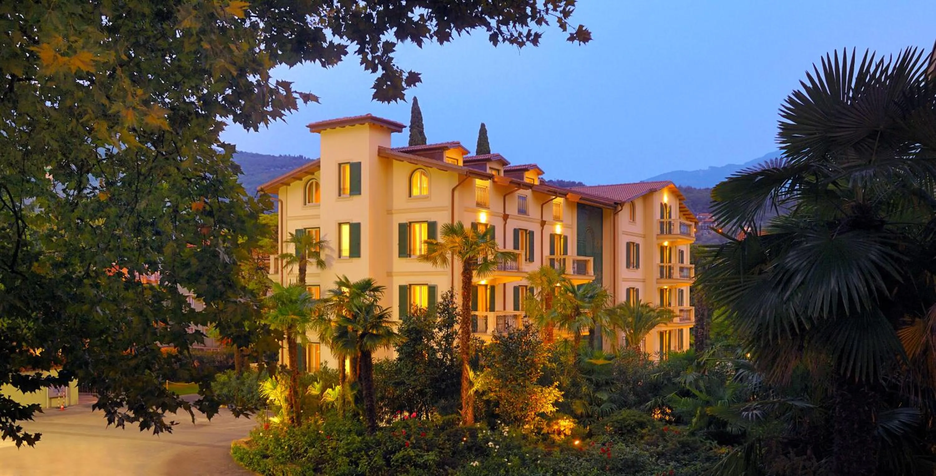Facade/entrance in Du Lac Et Du Parc Grand Resort