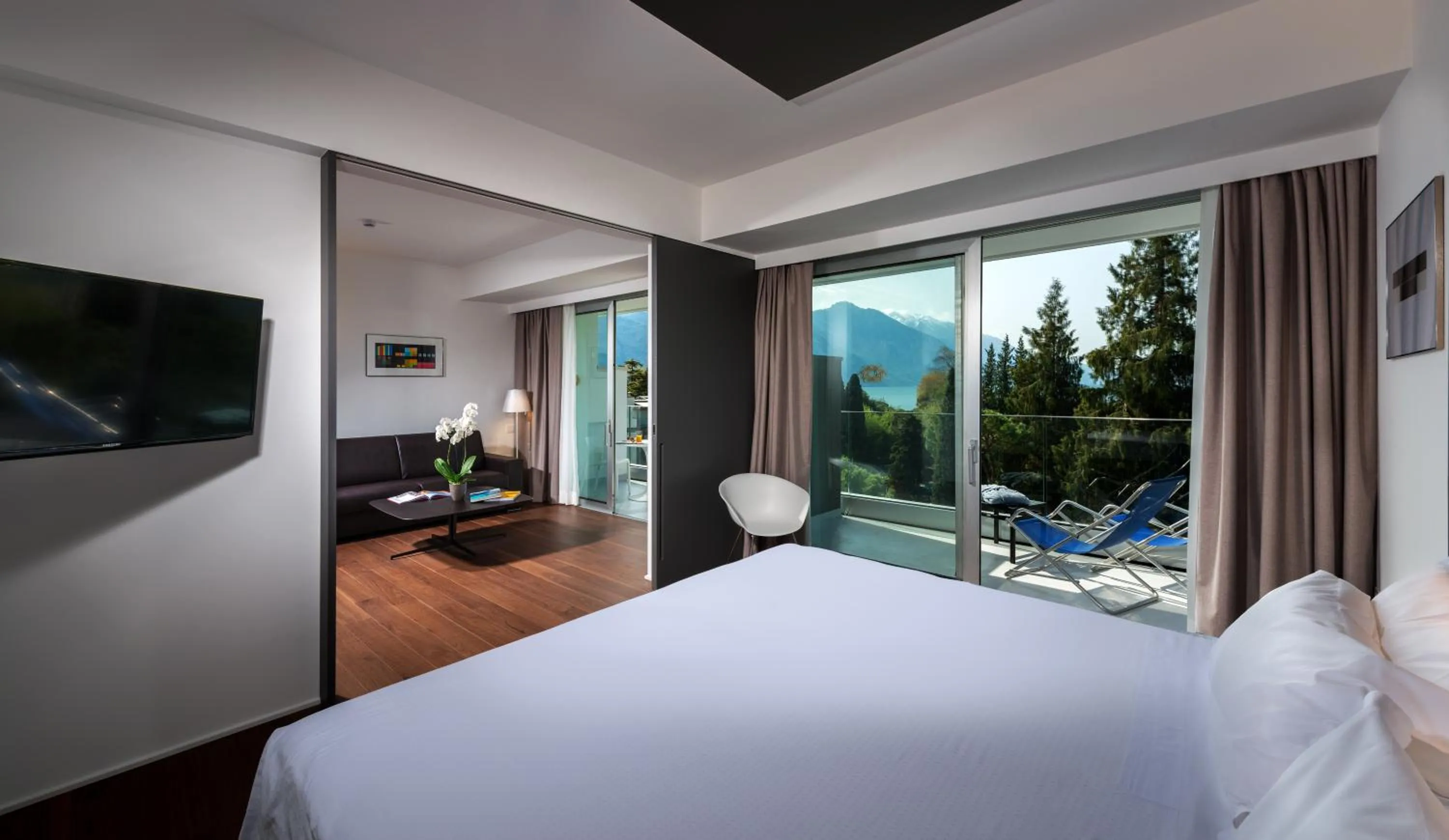 Bedroom, Bed in Du Lac Et Du Parc Grand Resort