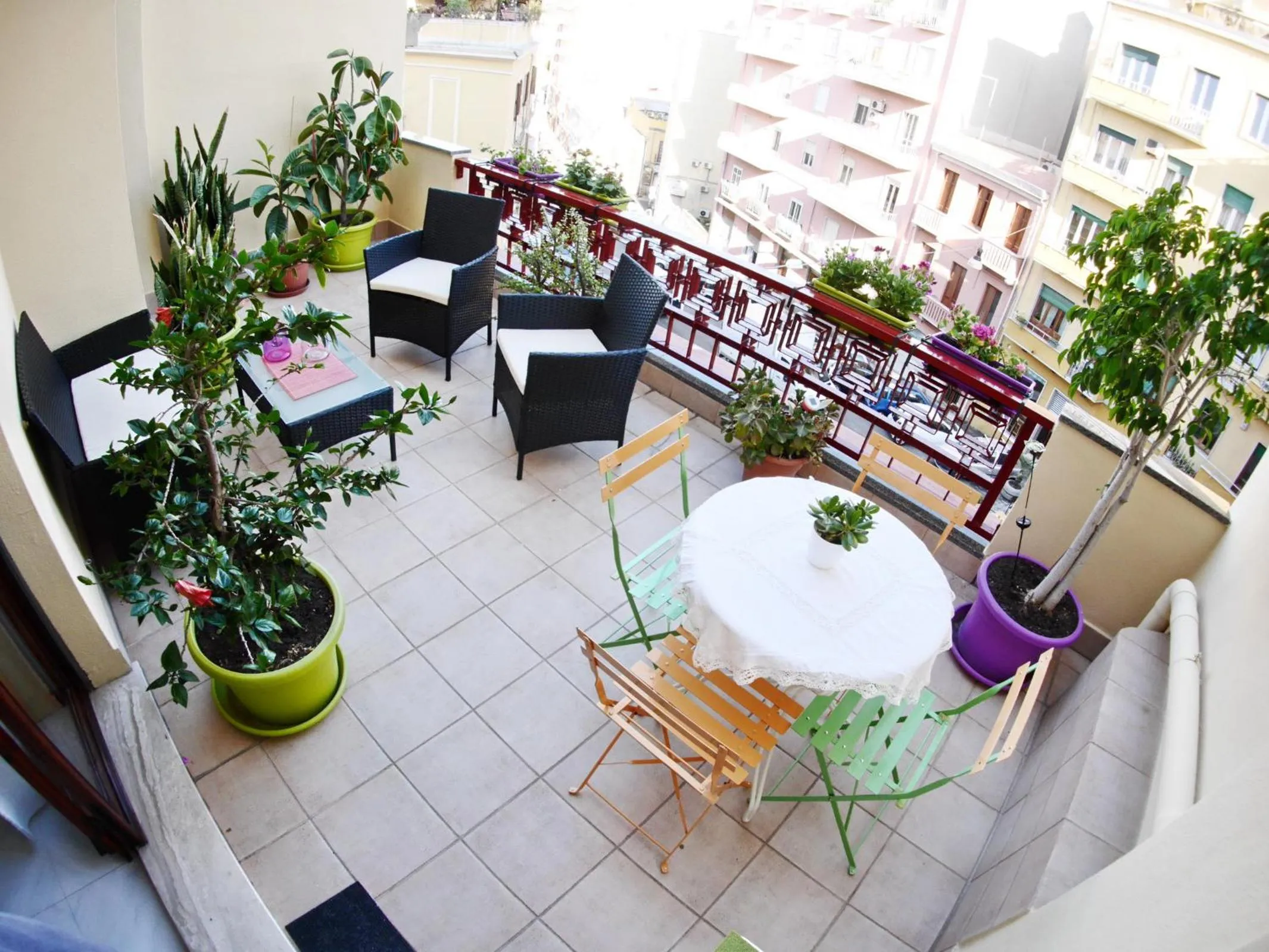 Balcony/Terrace in I Love Art