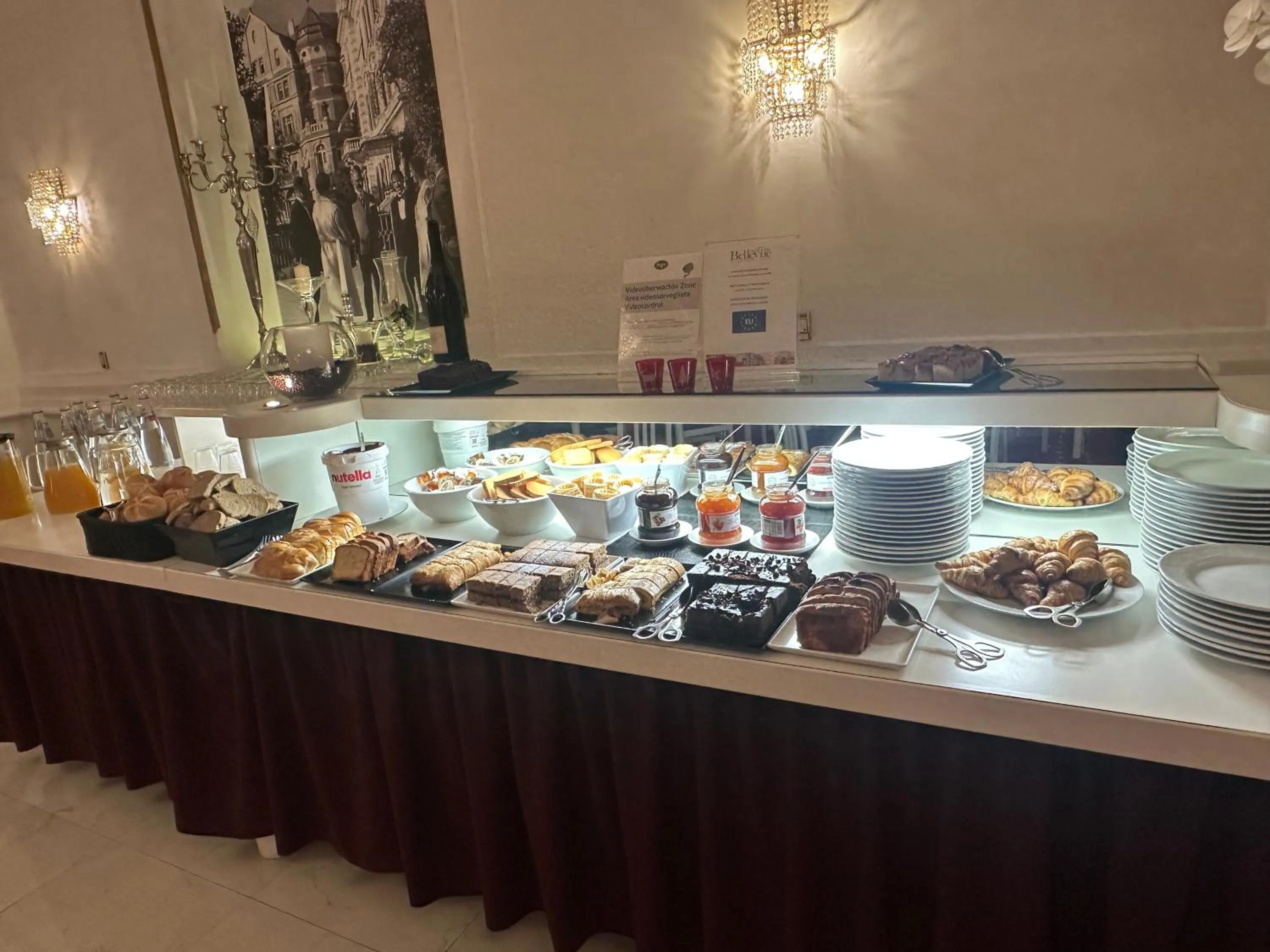 Breakfast in Grand Hotel Bellevue - adults only