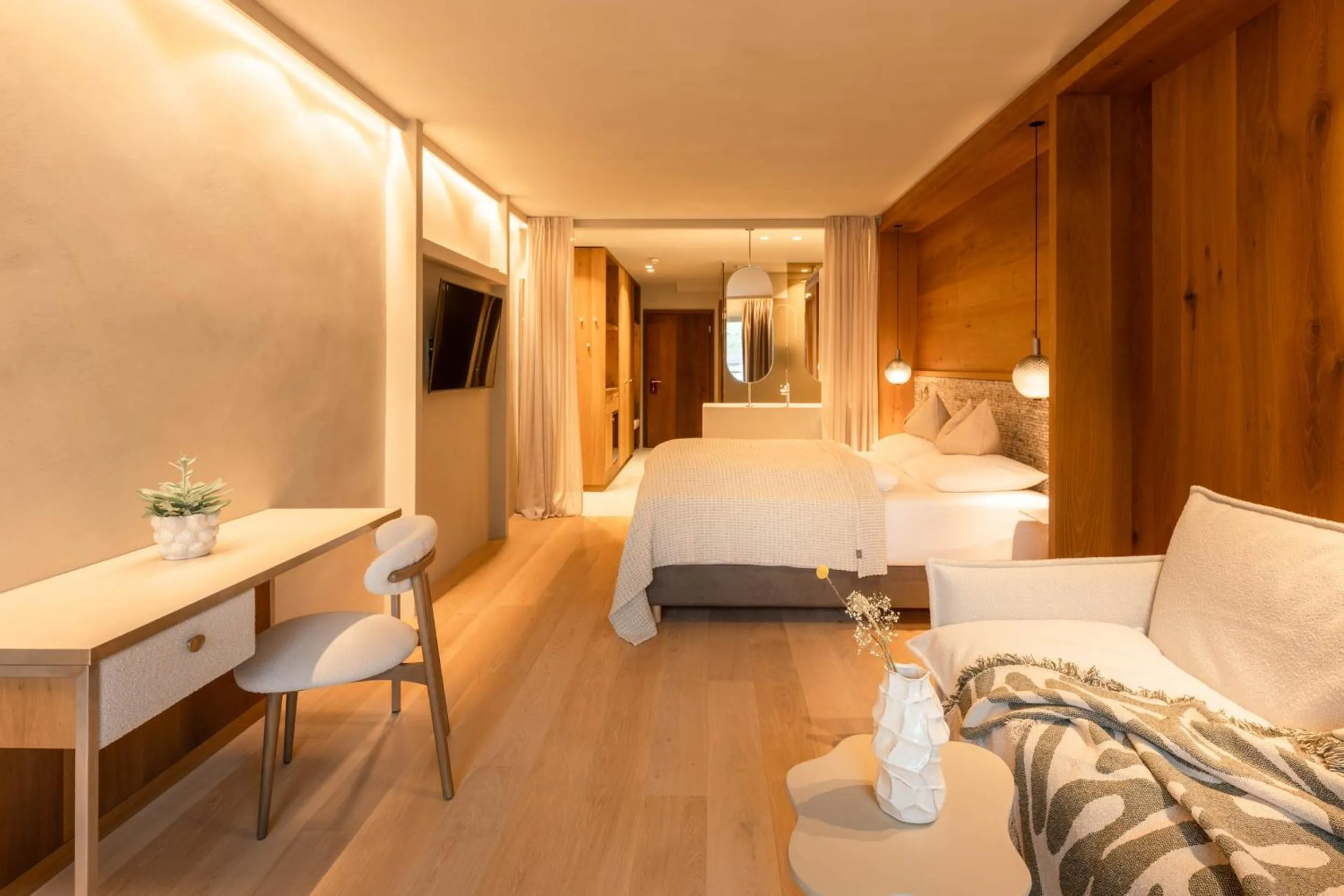 Bedroom, Bed in Premium Activehotel Bergkönig