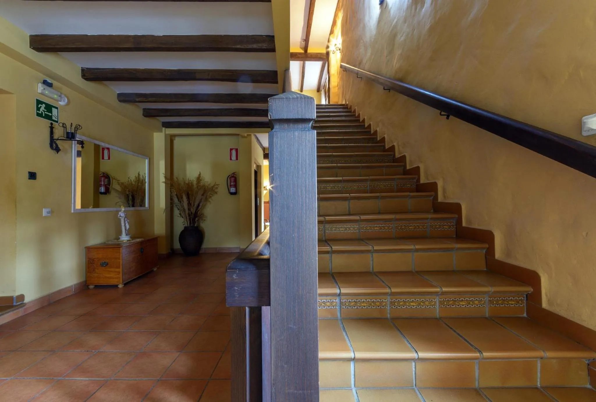 Lobby or reception in Hotel Rural Los Angeles en Las Hurdes