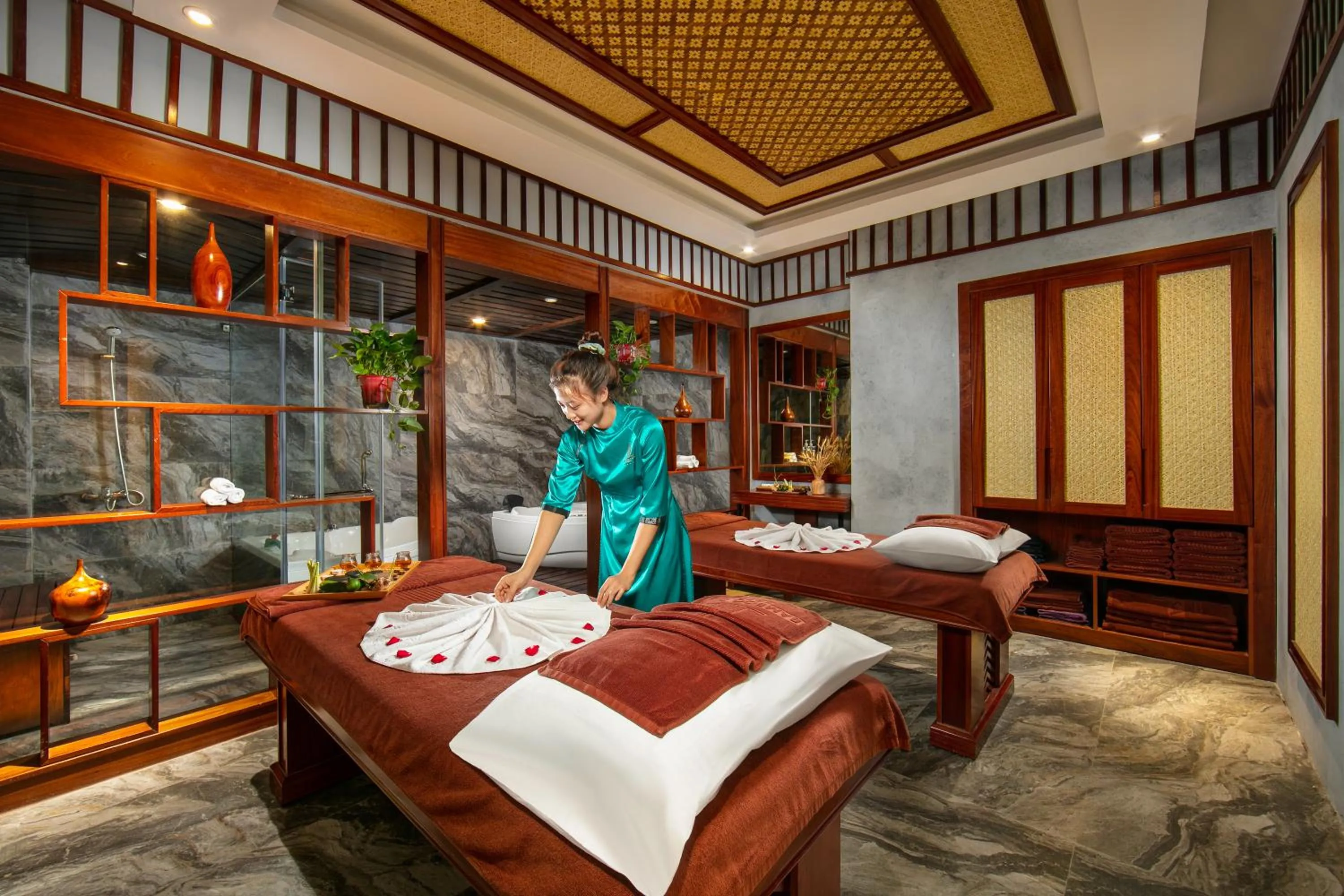 Massage, Bed in Bamboo Sapa Hotel