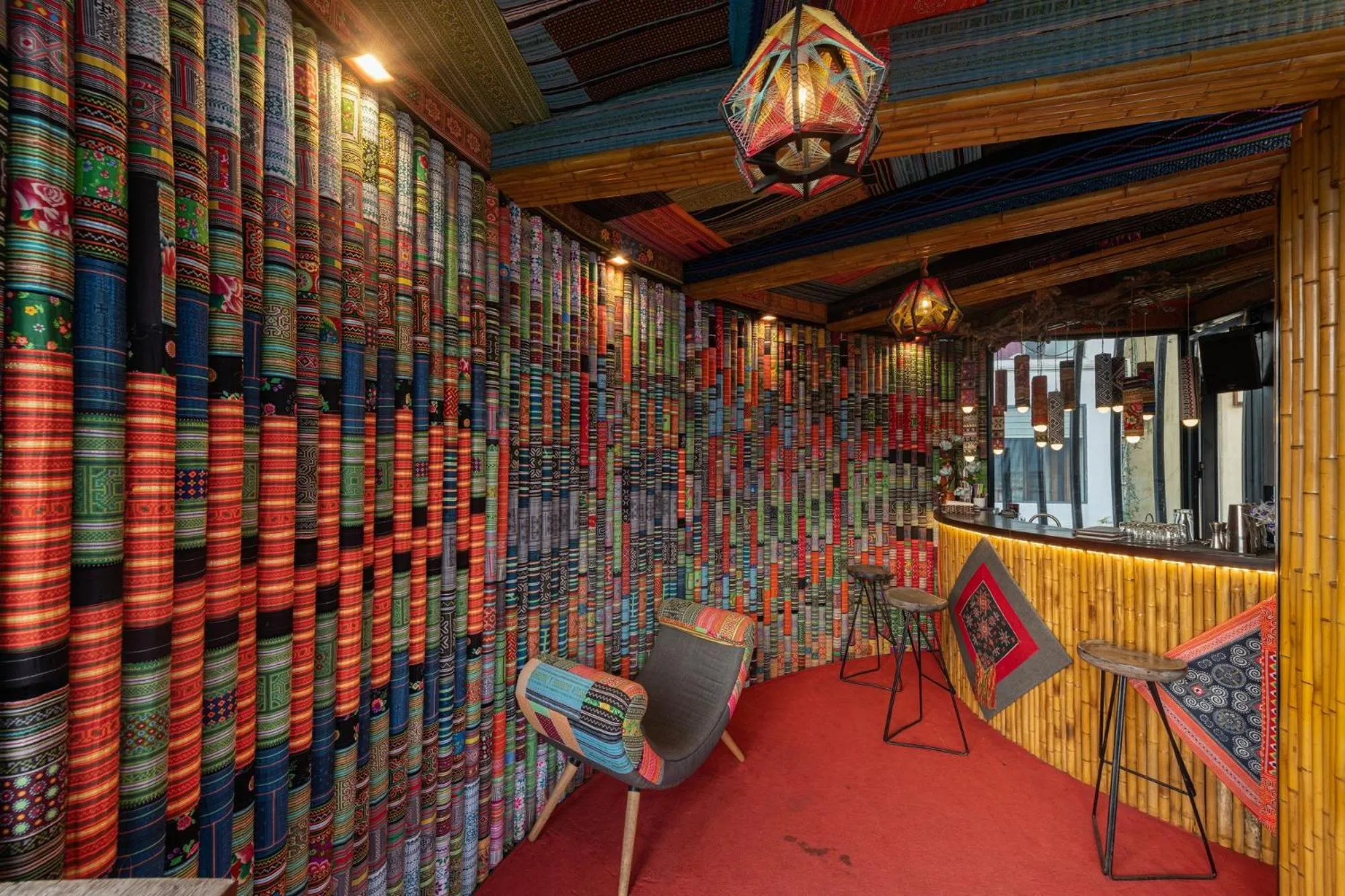 Lounge or bar in Bamboo Sapa Hotel