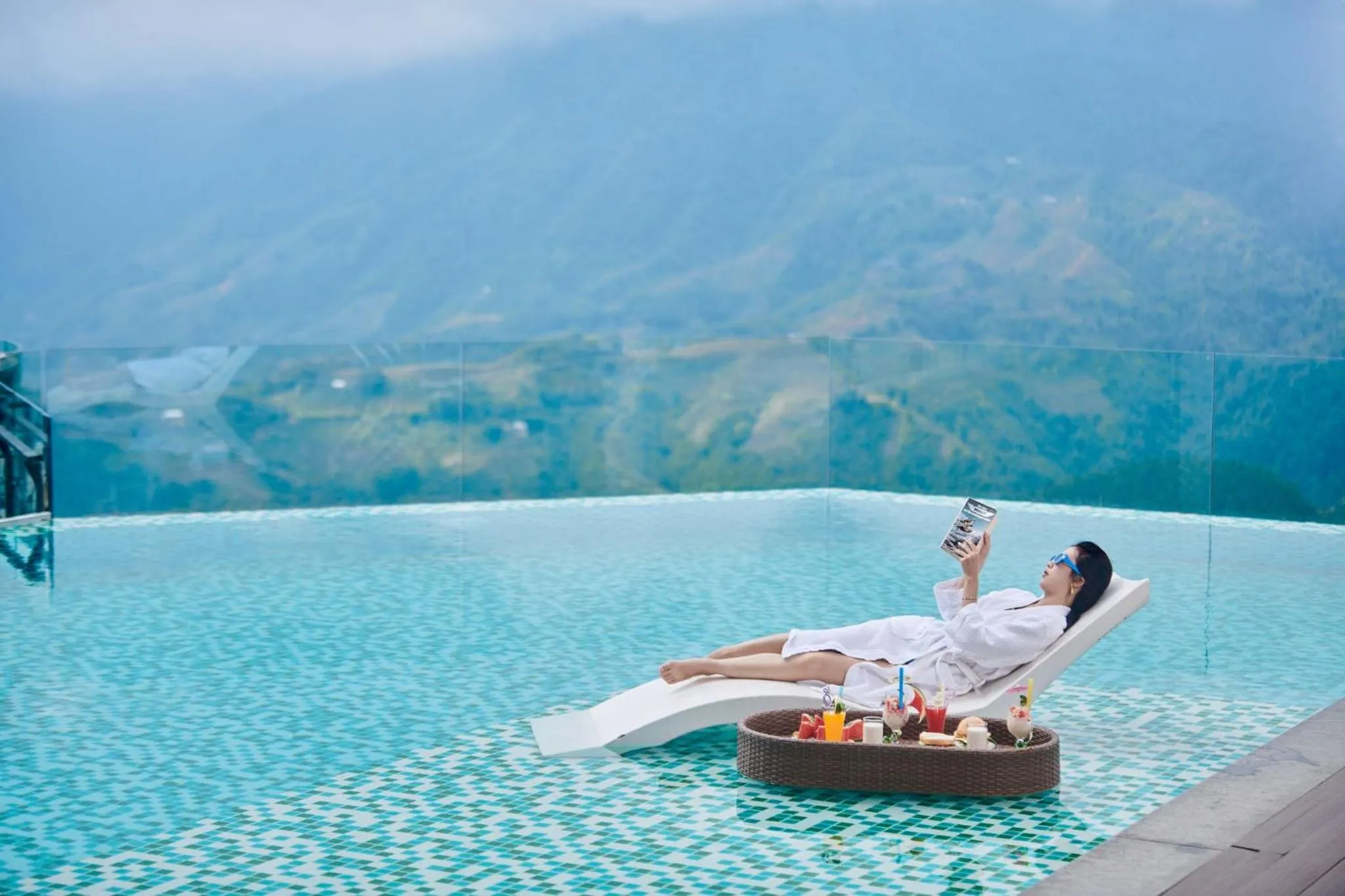 Swimming pool in Bamboo Sapa Hotel