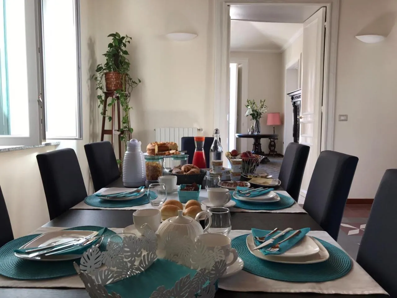 Food and drinks in Suites Pastis Tropea - Boutique B&B by Kalavrìa Holidays