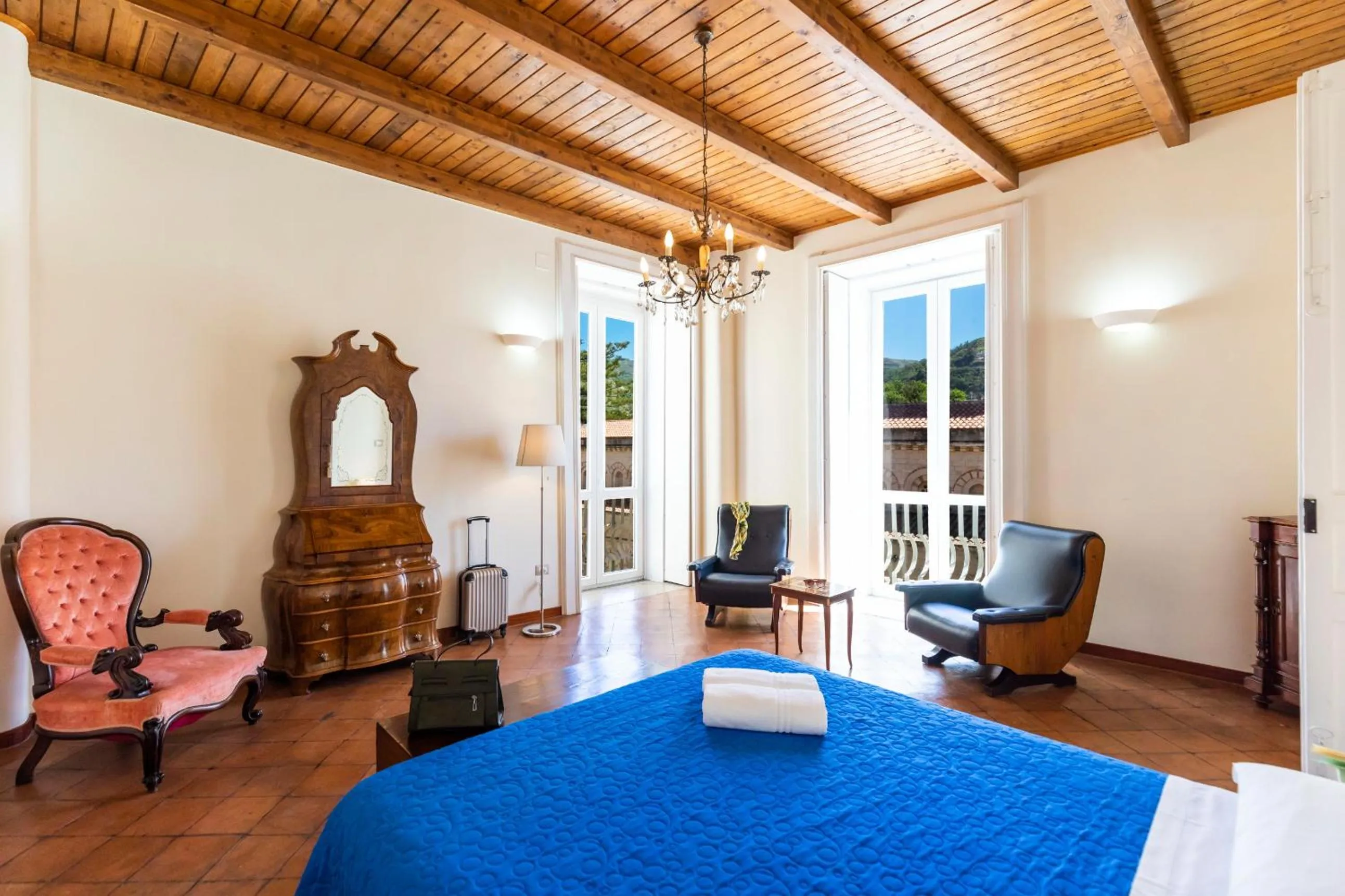 Photo of the whole room in Suites Pastis Tropea - Boutique B&B by Kalavrìa Holidays