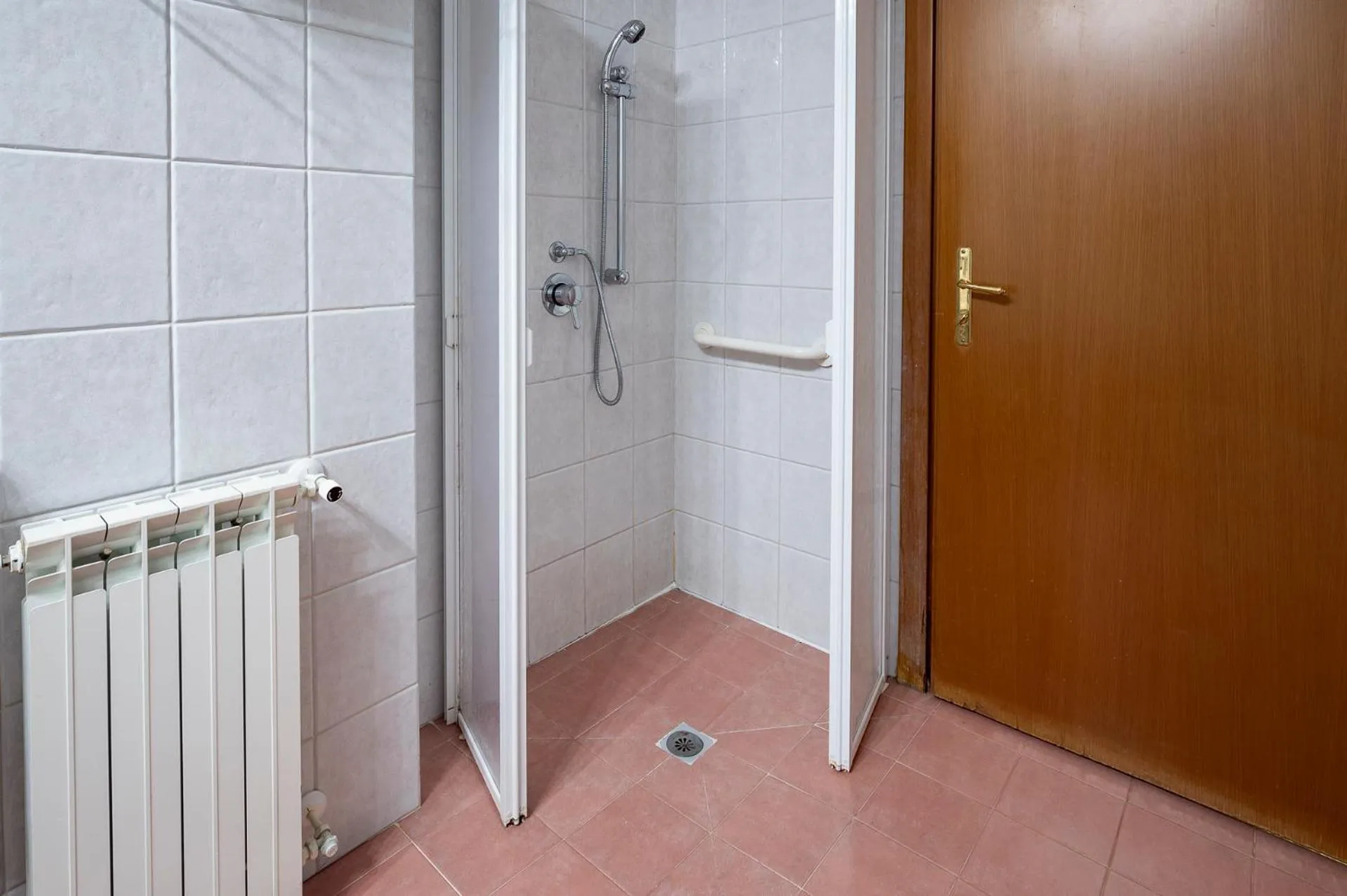Bathroom in Hotel Corona & Spa